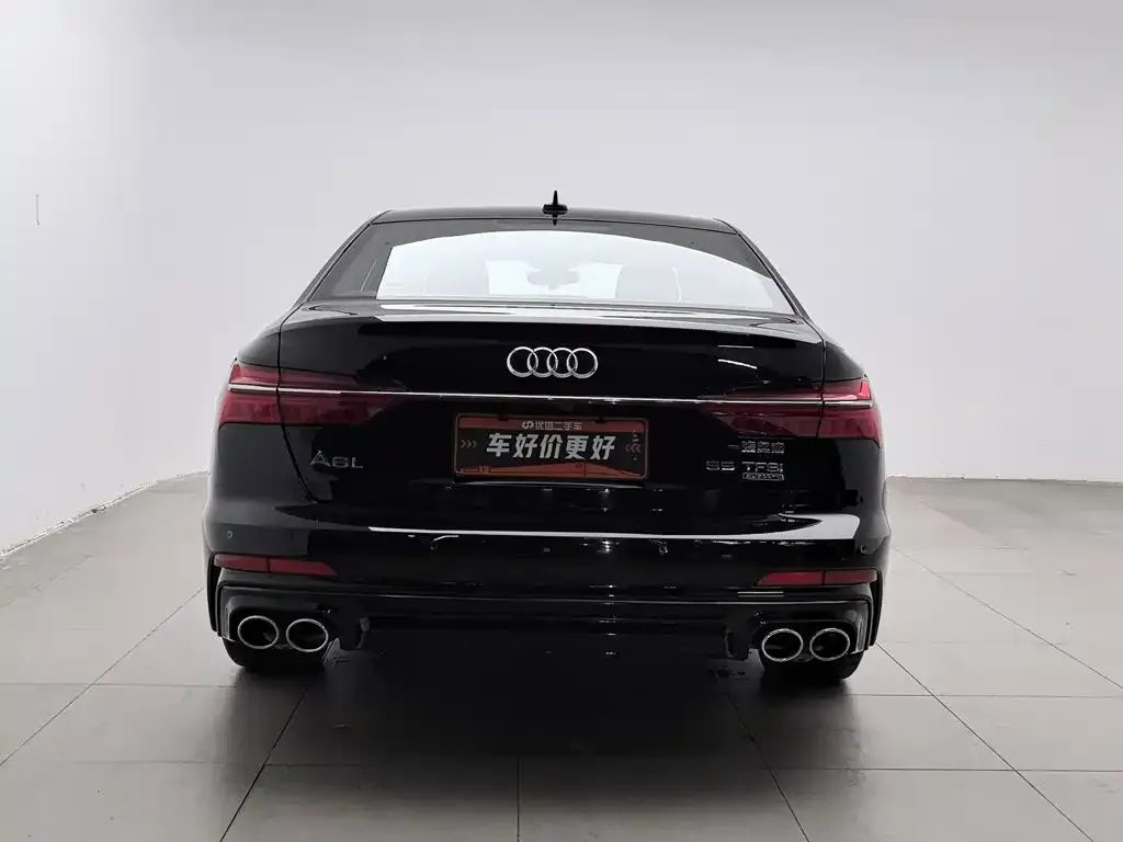 Audi A6L — фото 4