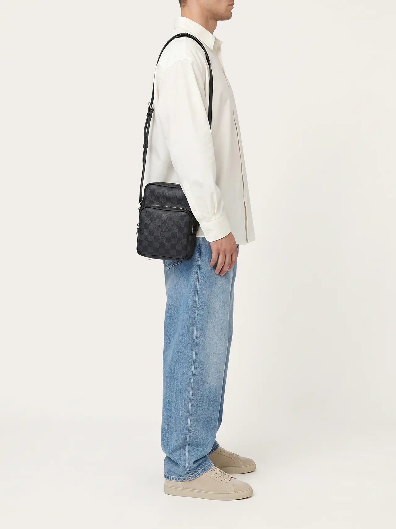 Louis Vuitton Rem Messenger Bag - Master