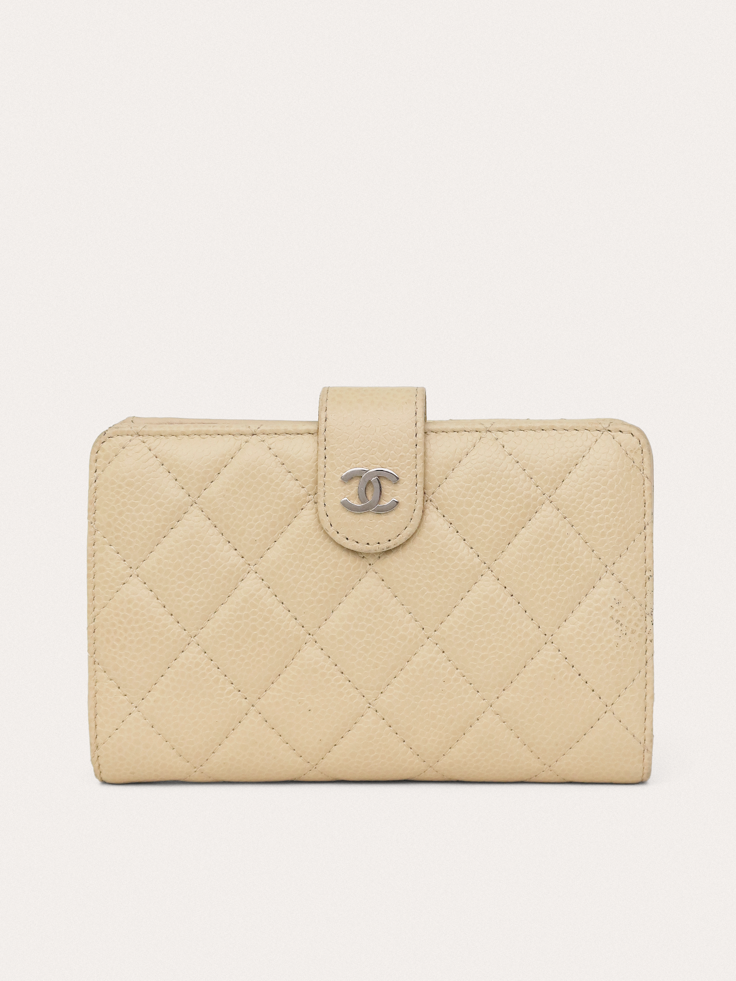 Chanel Wallet primary image