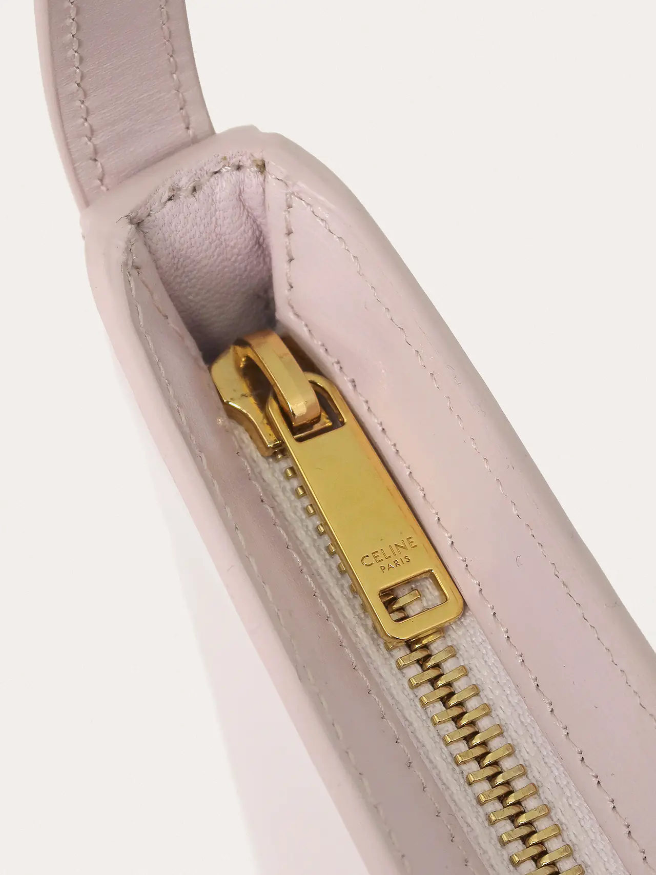 Croque Calfskin Handbag - Master