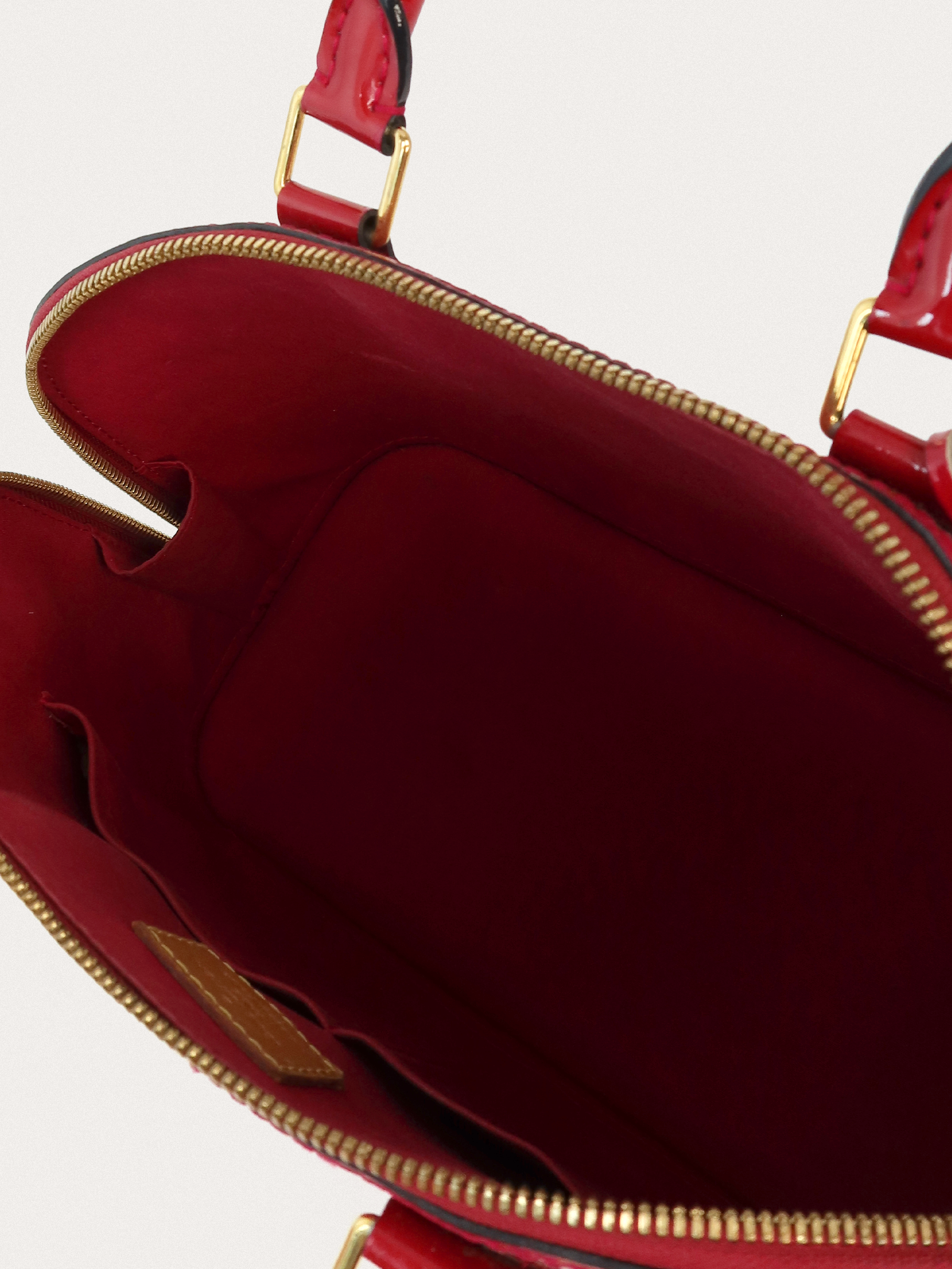 Louis Vuitton Alma PM - Master