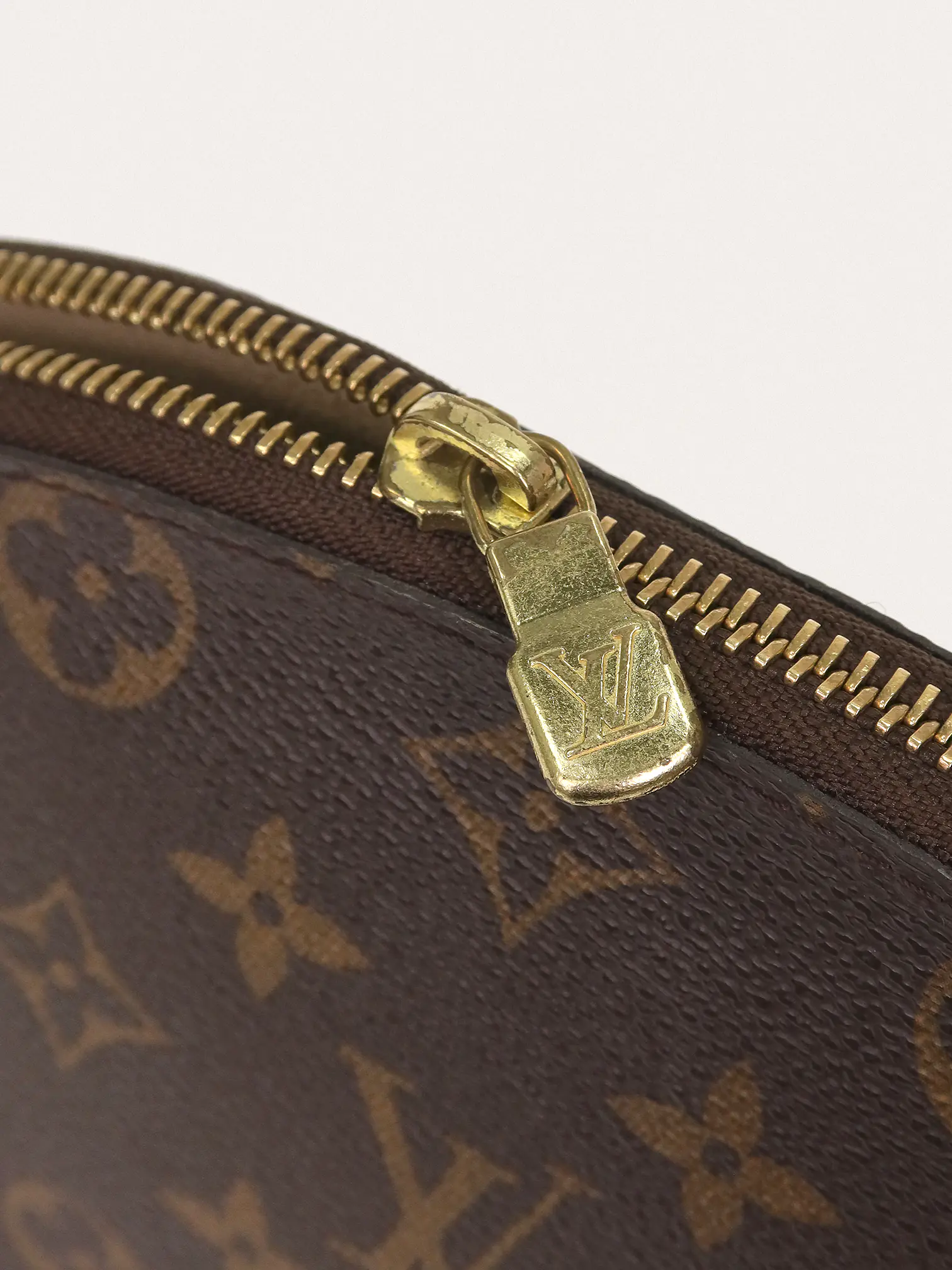Cosmetic Pouch MM - Master