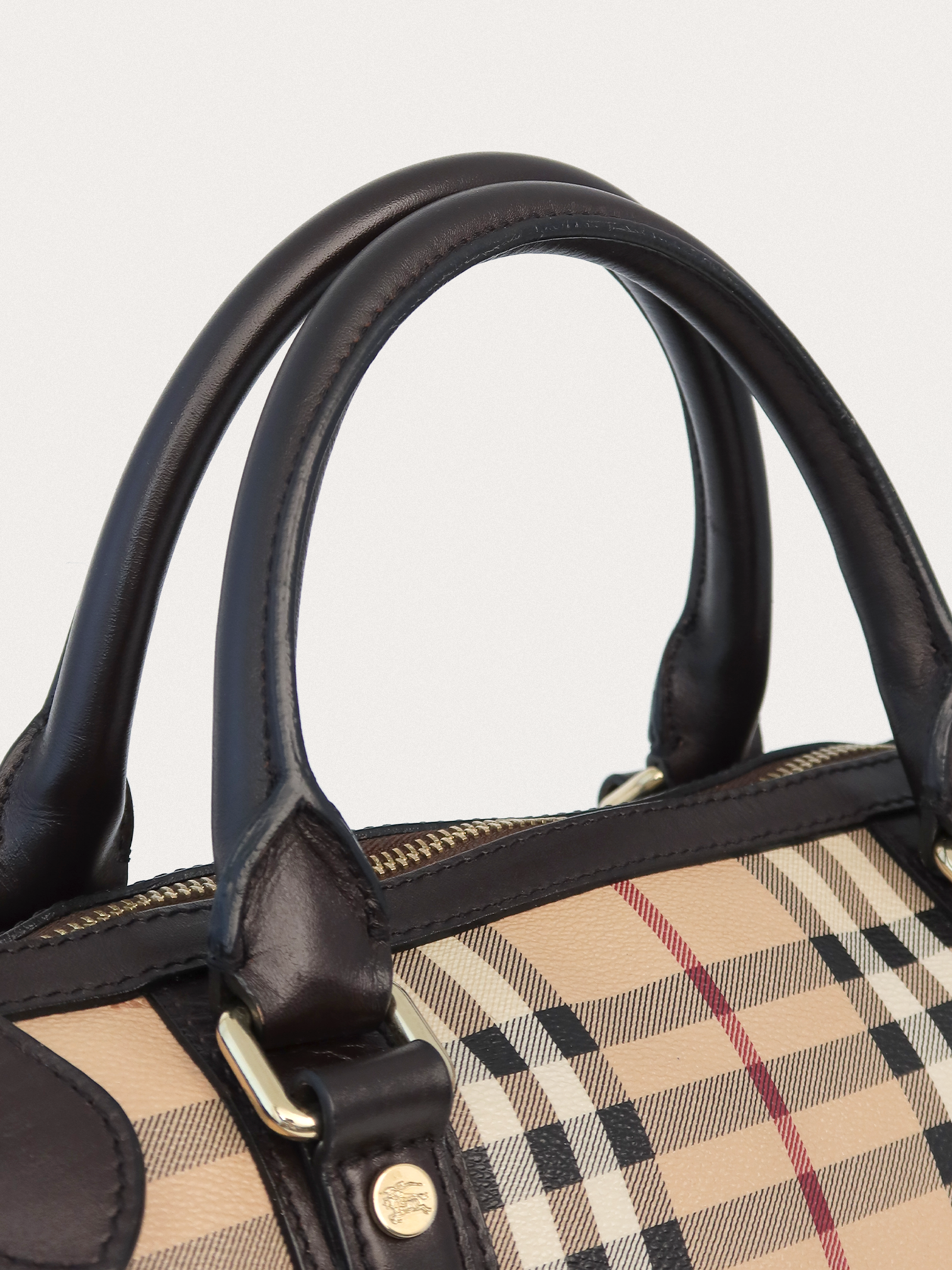 Burberry Alchester - Master