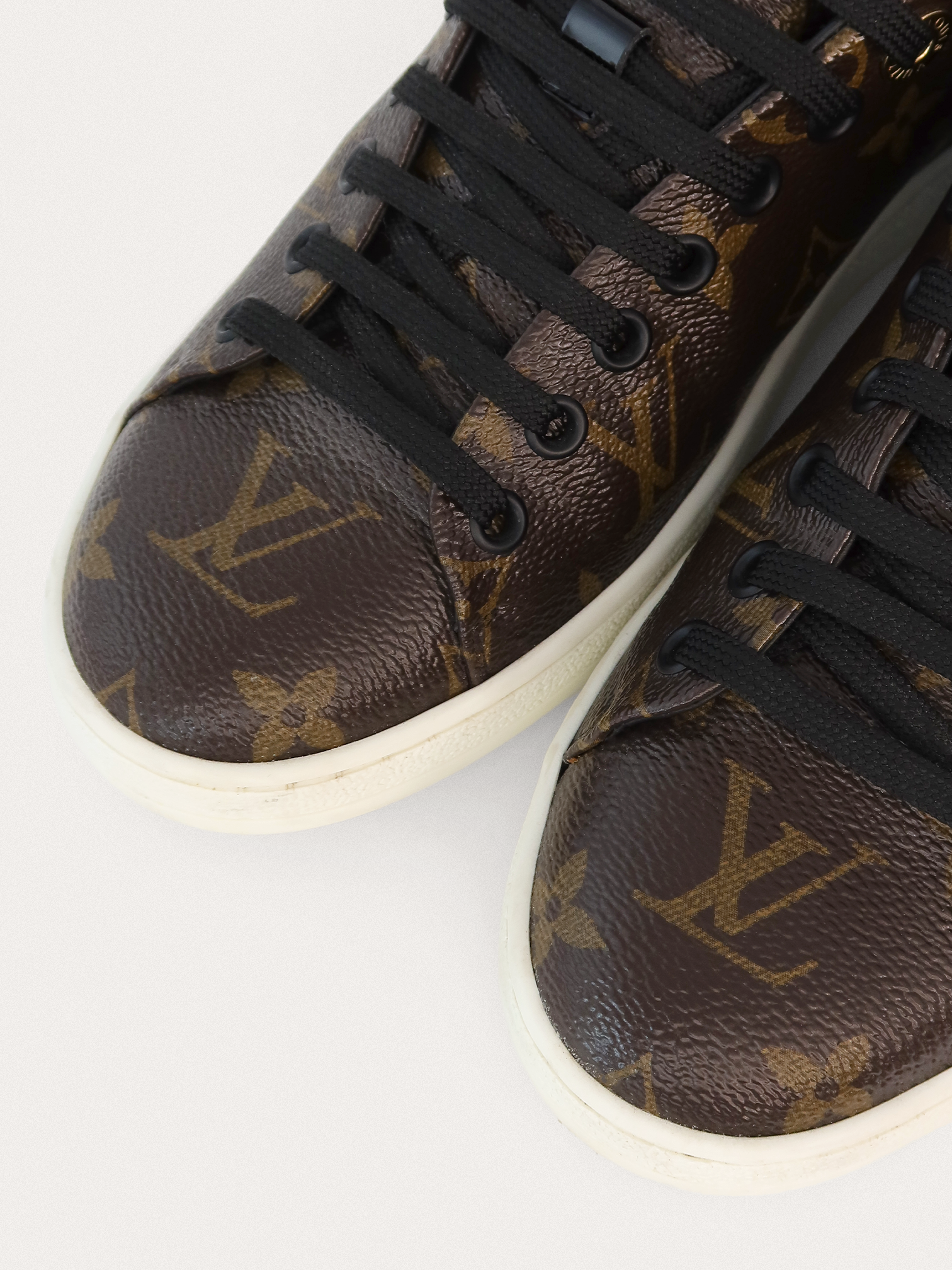 Louis Vuitton Frontrow - Master