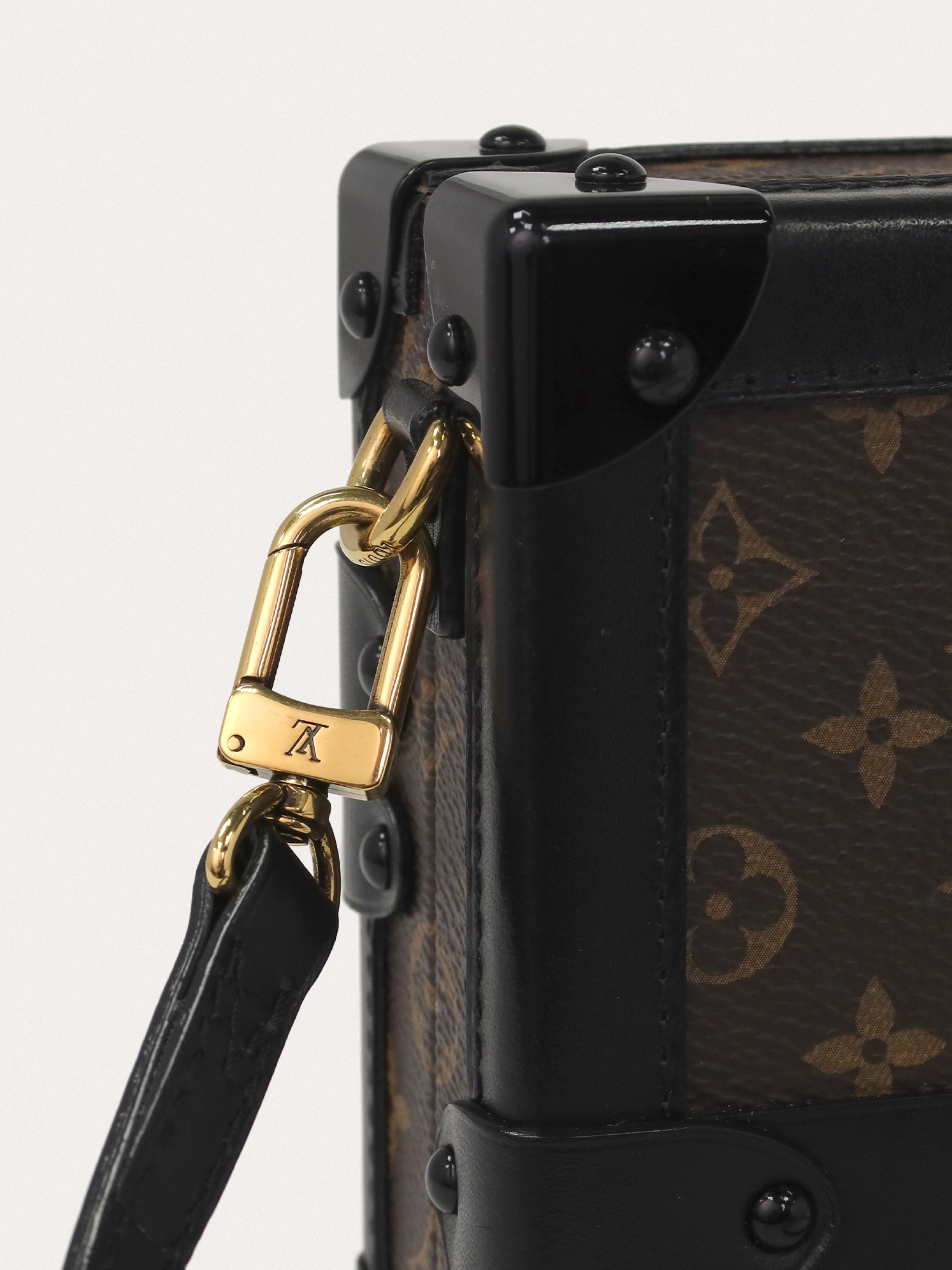 Louis Vuitton Petite Malle - Master