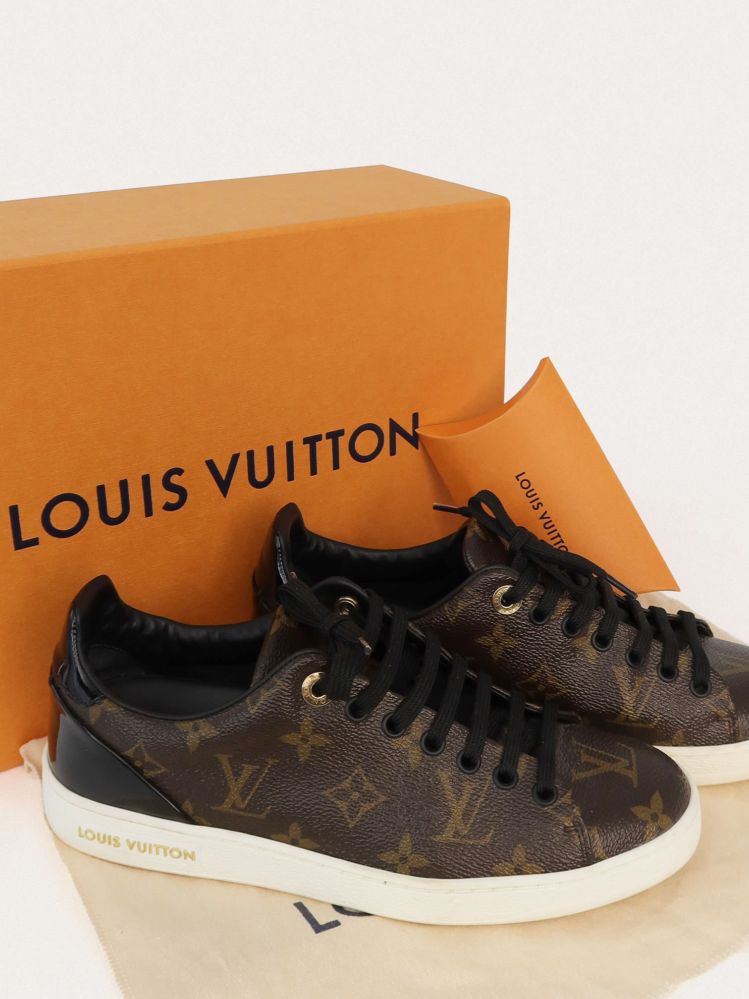 Louis Vuitton Frontrow - Master