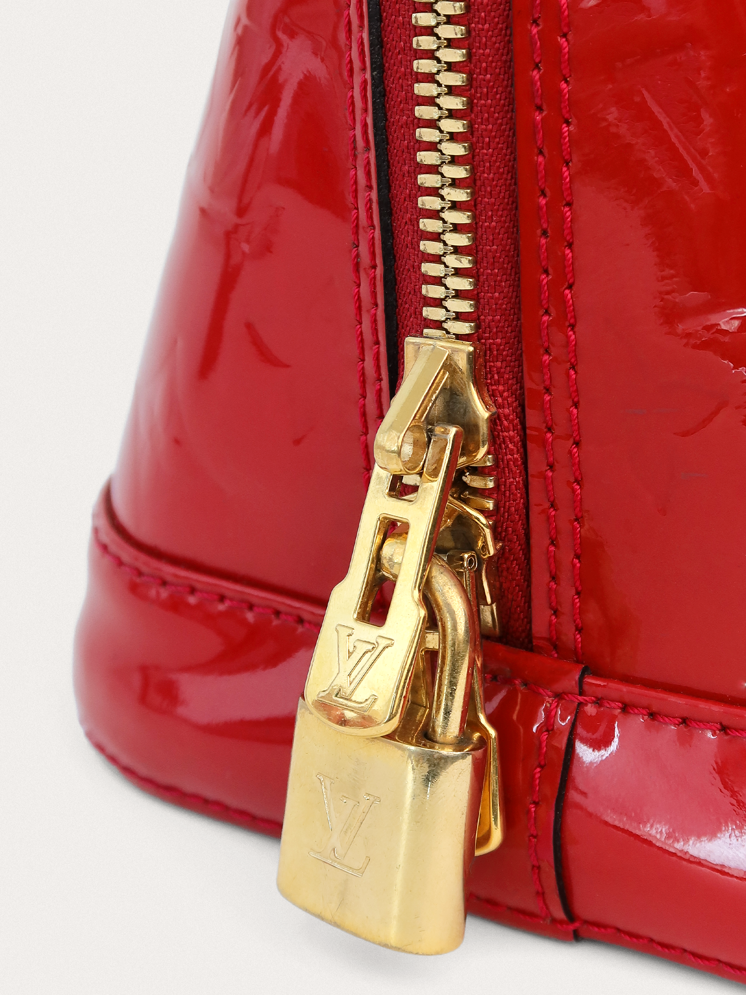 Louis Vuitton Alma PM - Master