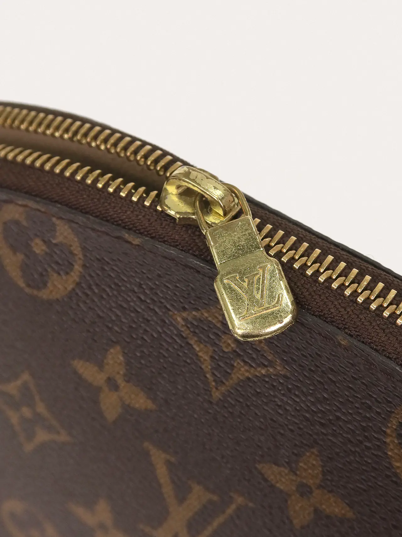 Cosmetic Pouch MM - Master