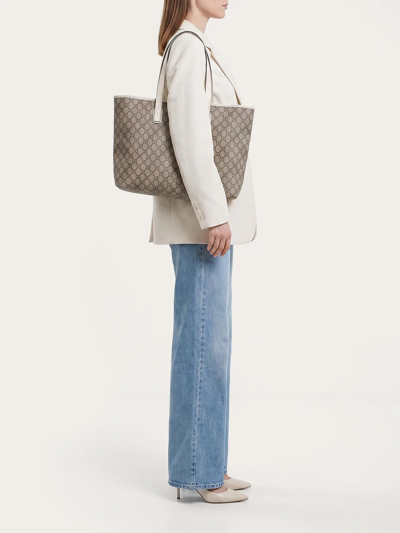 Gucci GG Supreme Tote - Master