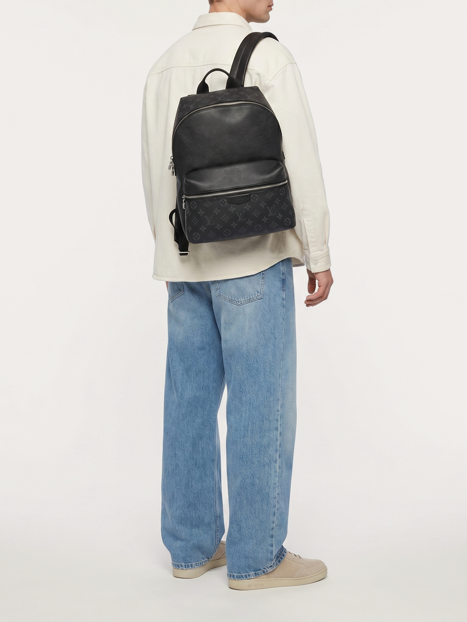 Louis Vuitton Discovery - Master