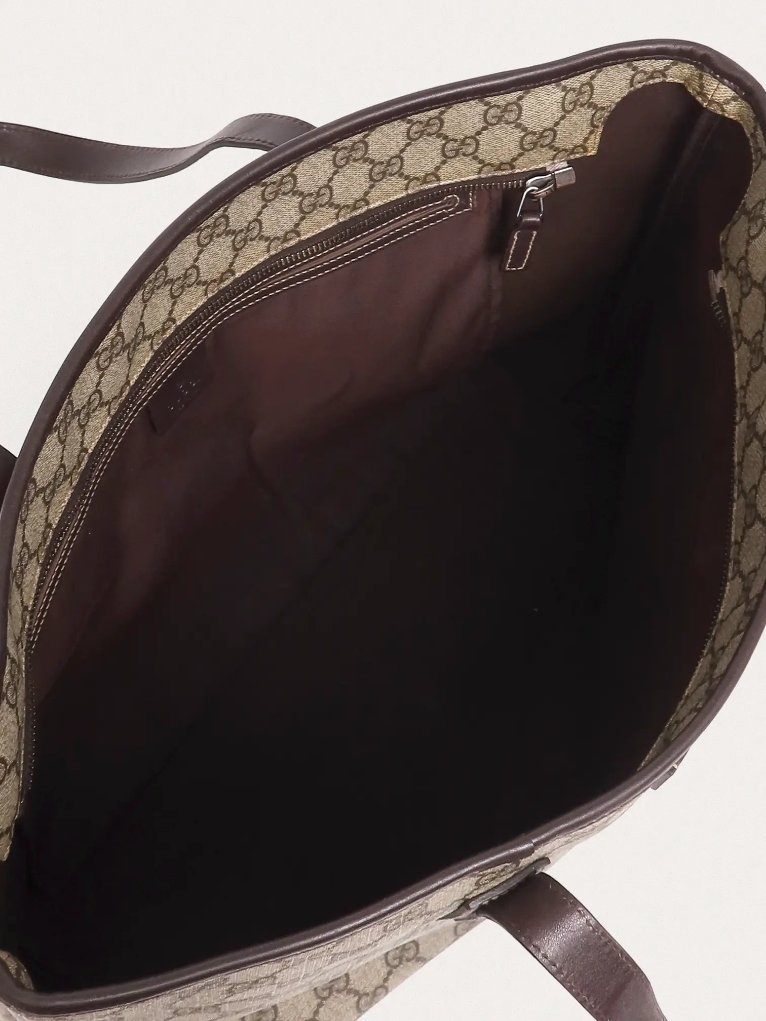Gucci Supreme Tote - Master