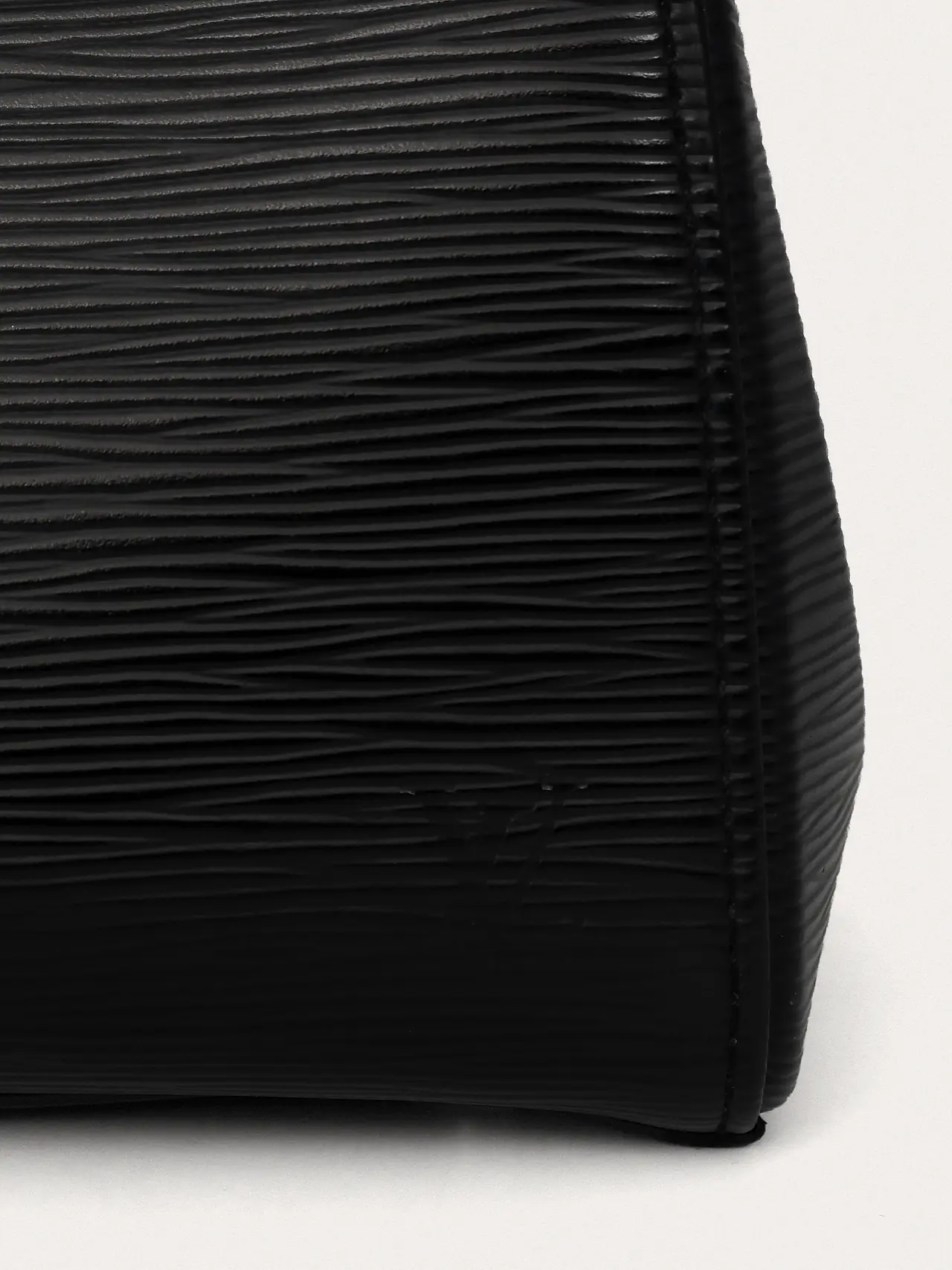Louis Vuitton Brea - Master