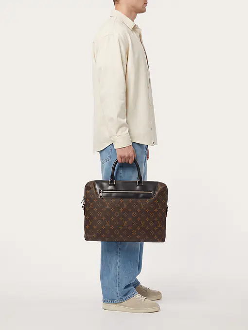 Louis Vuitton Porte Documents - Master