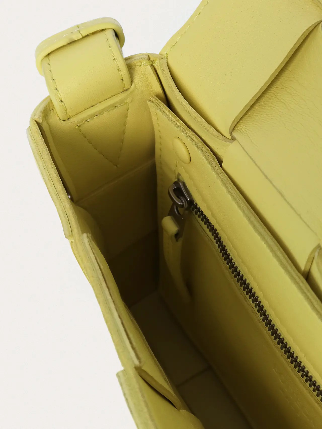 Bottega Veneta Cassette - Master