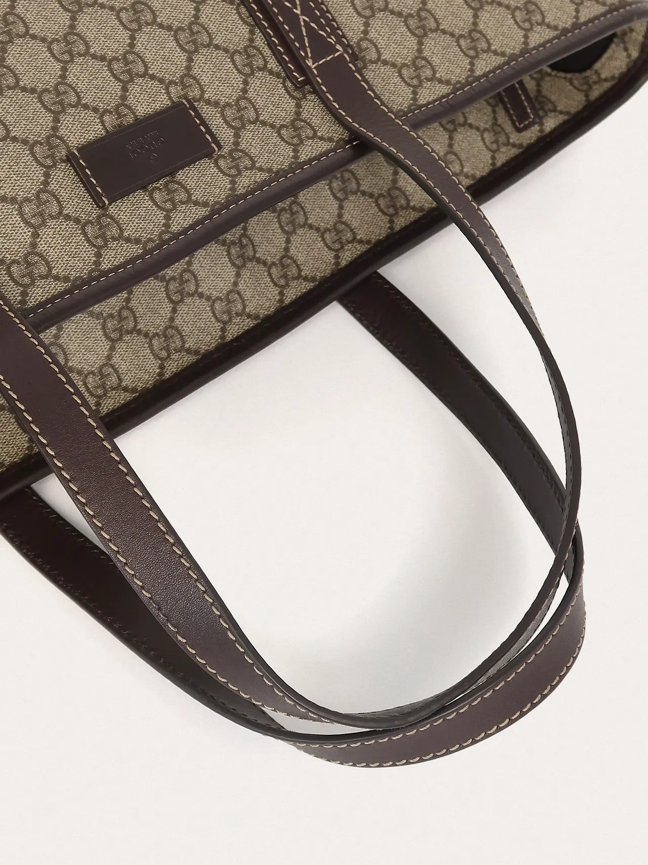 Gucci GG Supreme Shopping Bag - Master