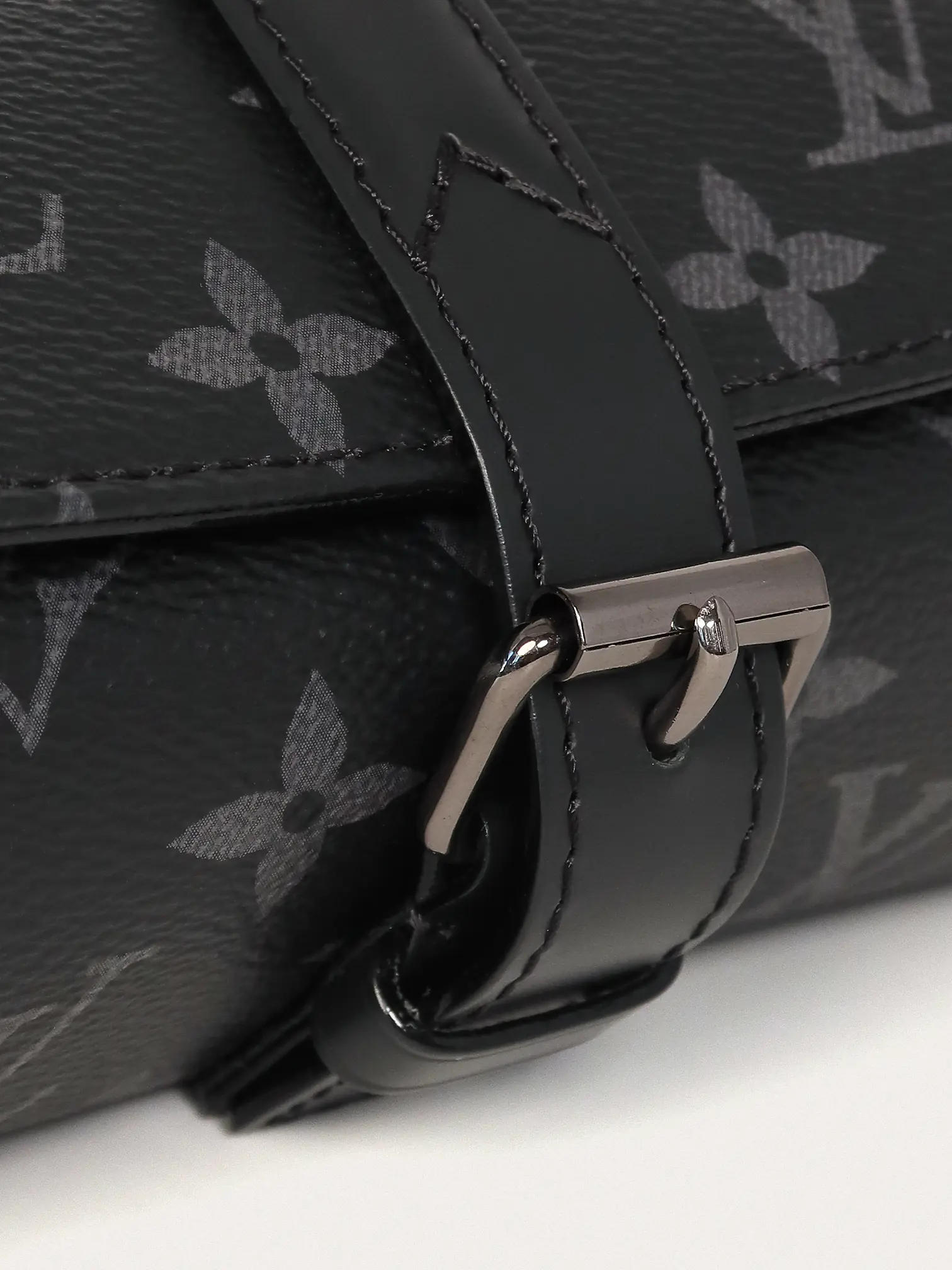 Louis Vuitton Watch Travel Case - Master