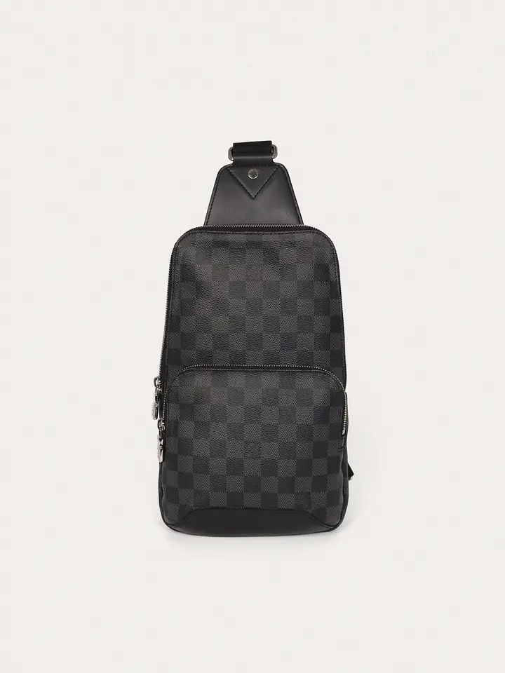 Louis Vuitton Avenue Sling primary image