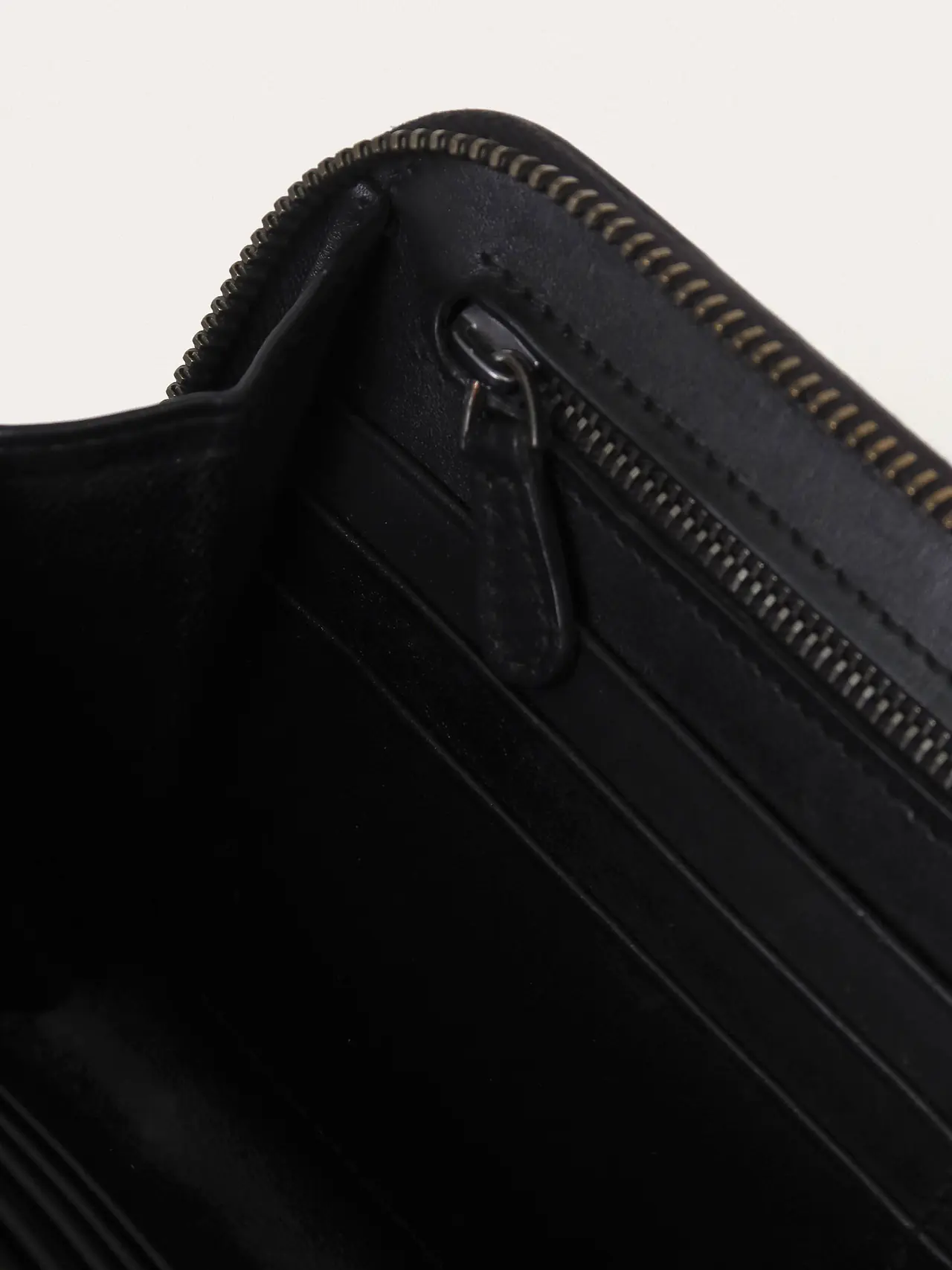 Intrecciato Zip Wallet - Master
