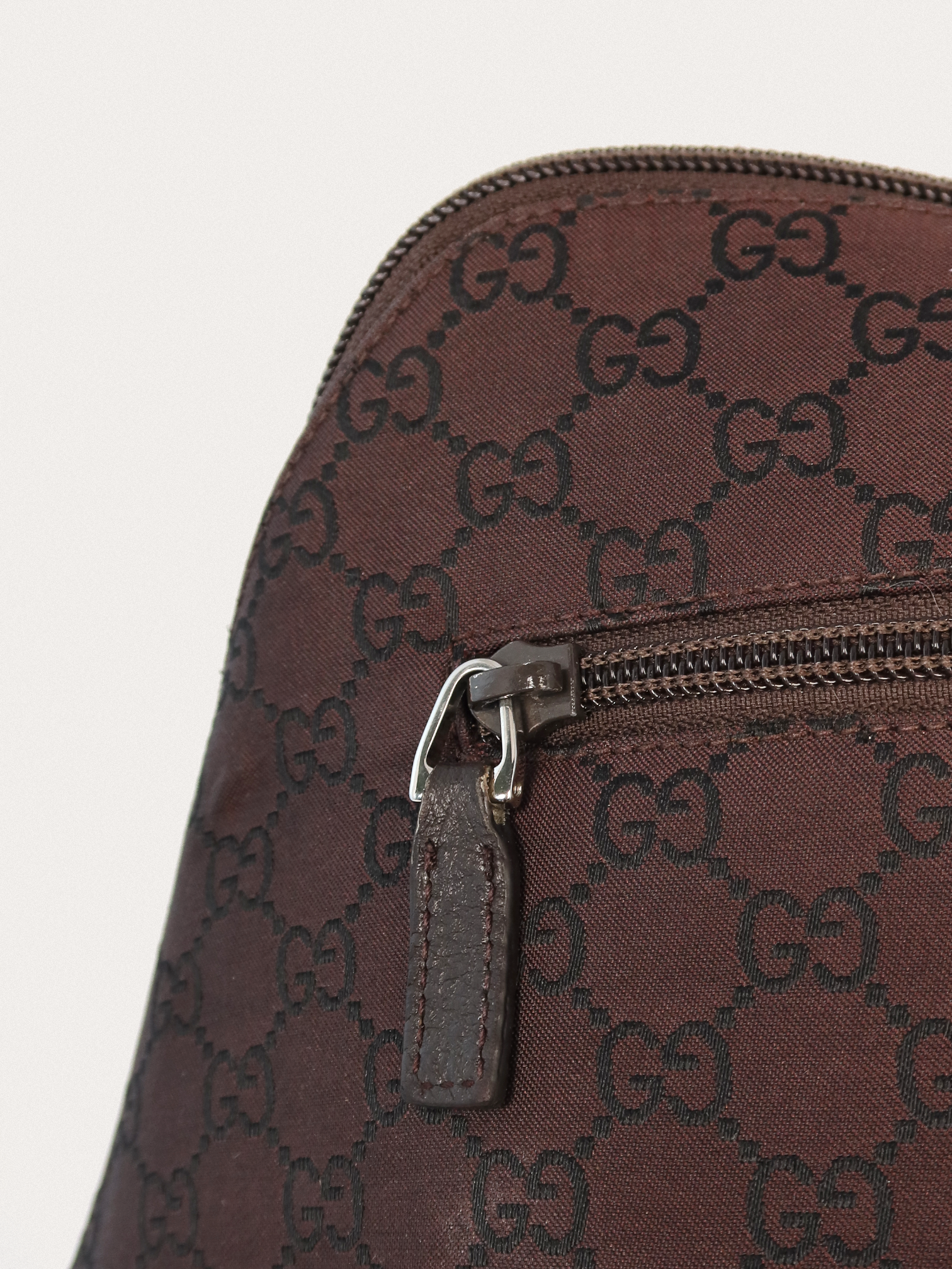 Gucci GG Supreme - Master