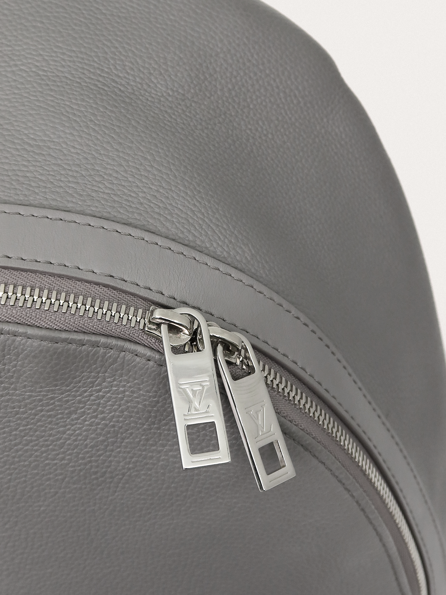 Louis Vuitton Takeoff - Master