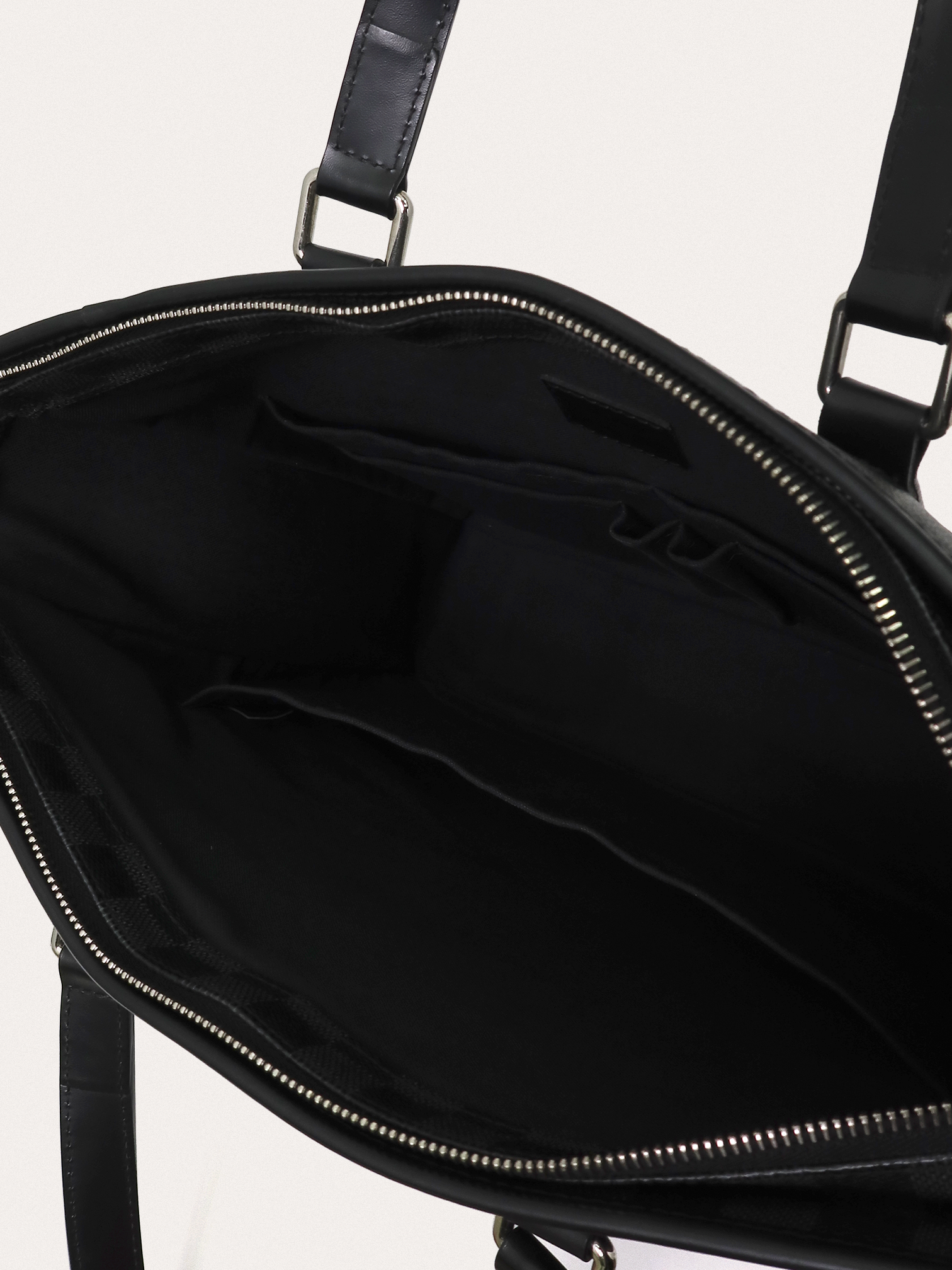Louis Vuitton Tadao - Master