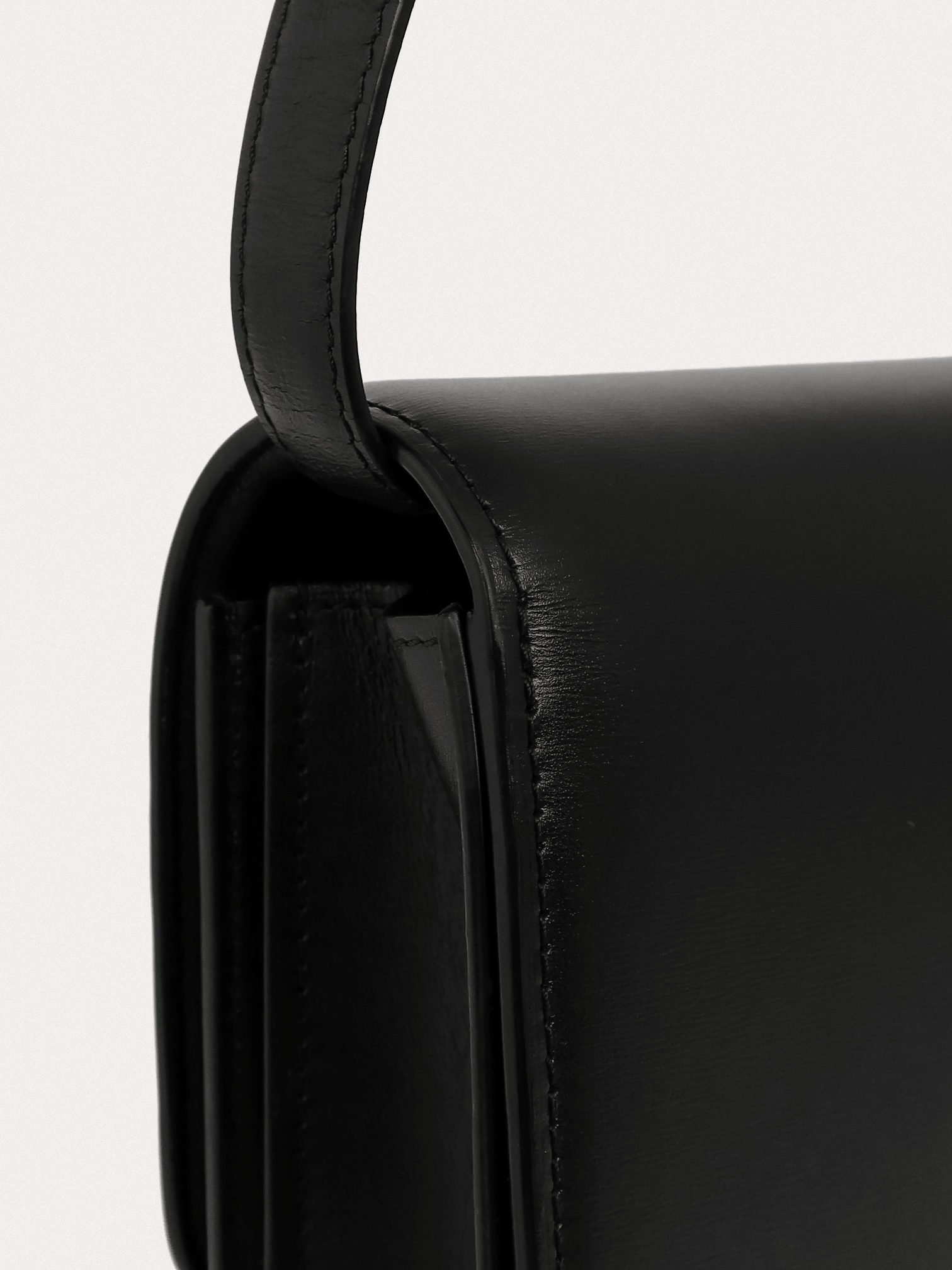 Celine Classic Box - Master