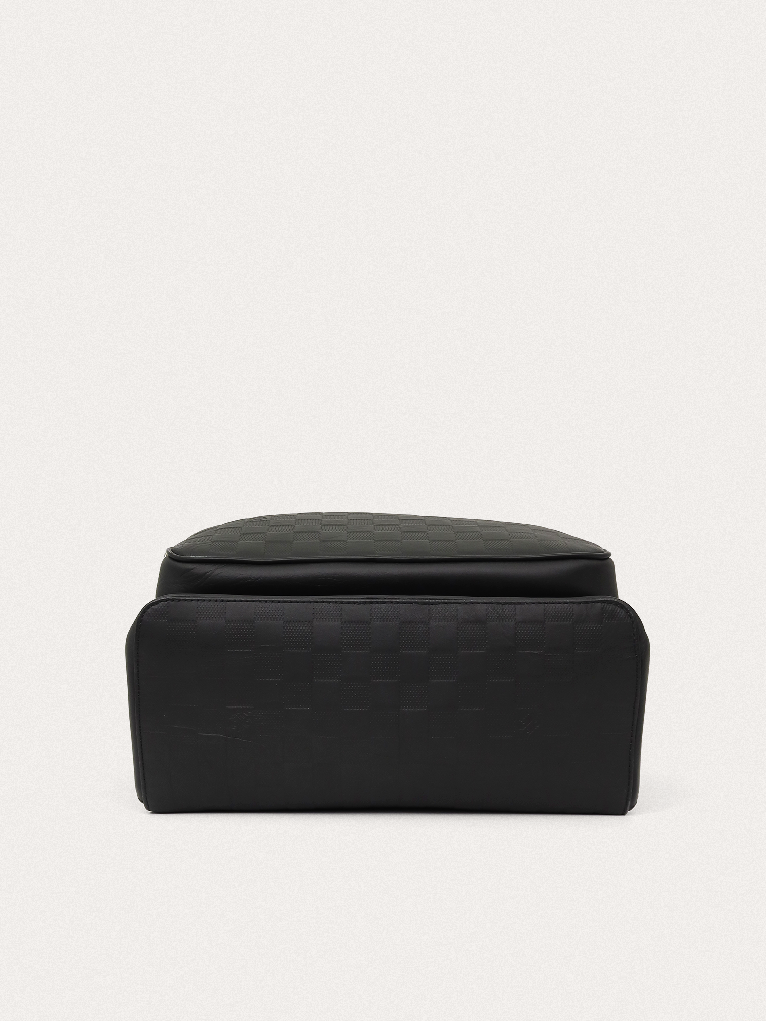 Louis Vuitton Campus - Master