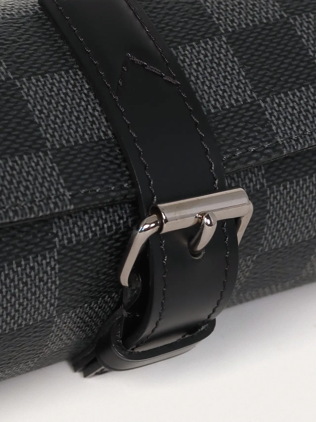 Louis Vuitton Watch Travel Case - Master