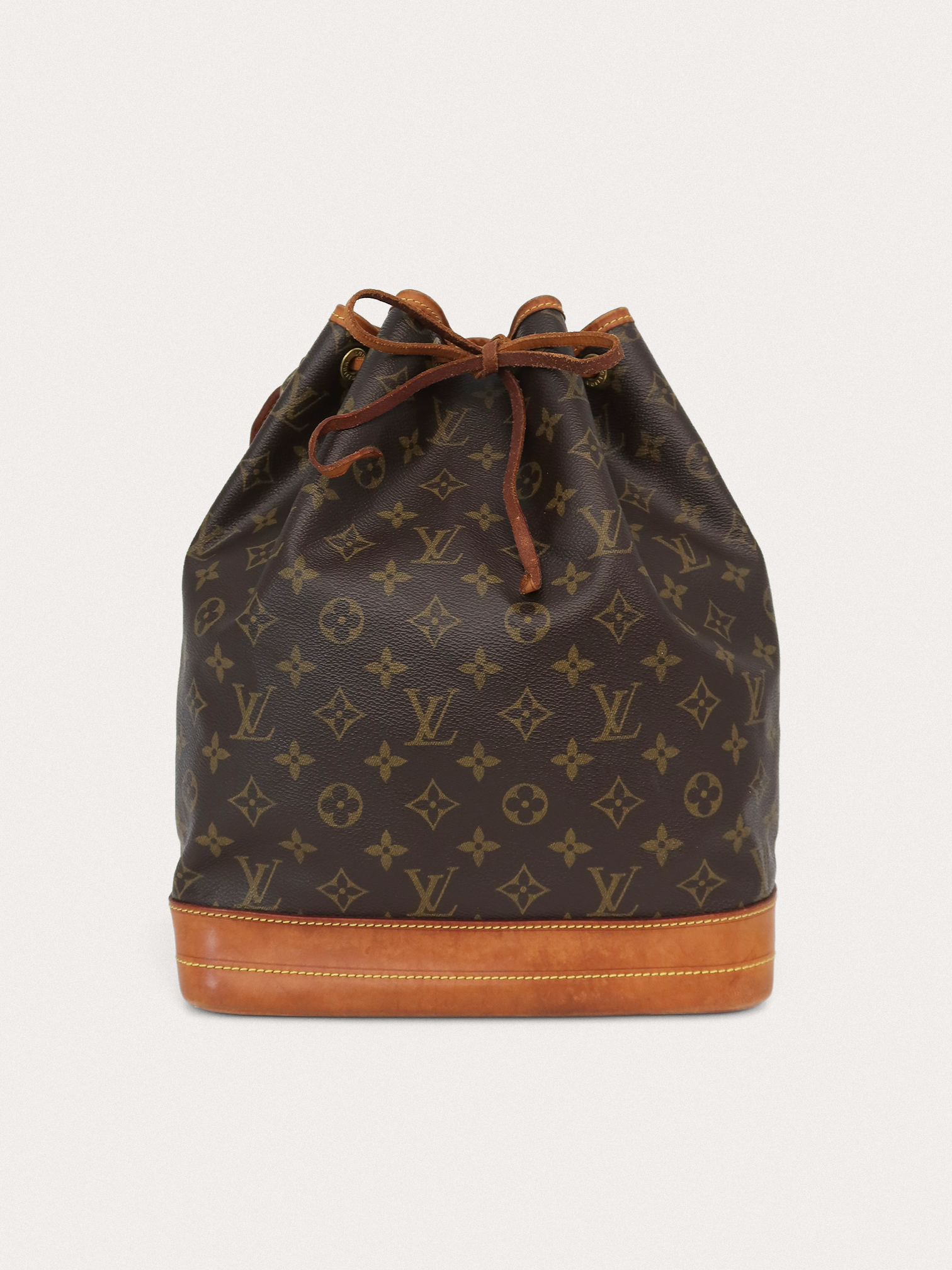 Louis Vuitton Noe primary image