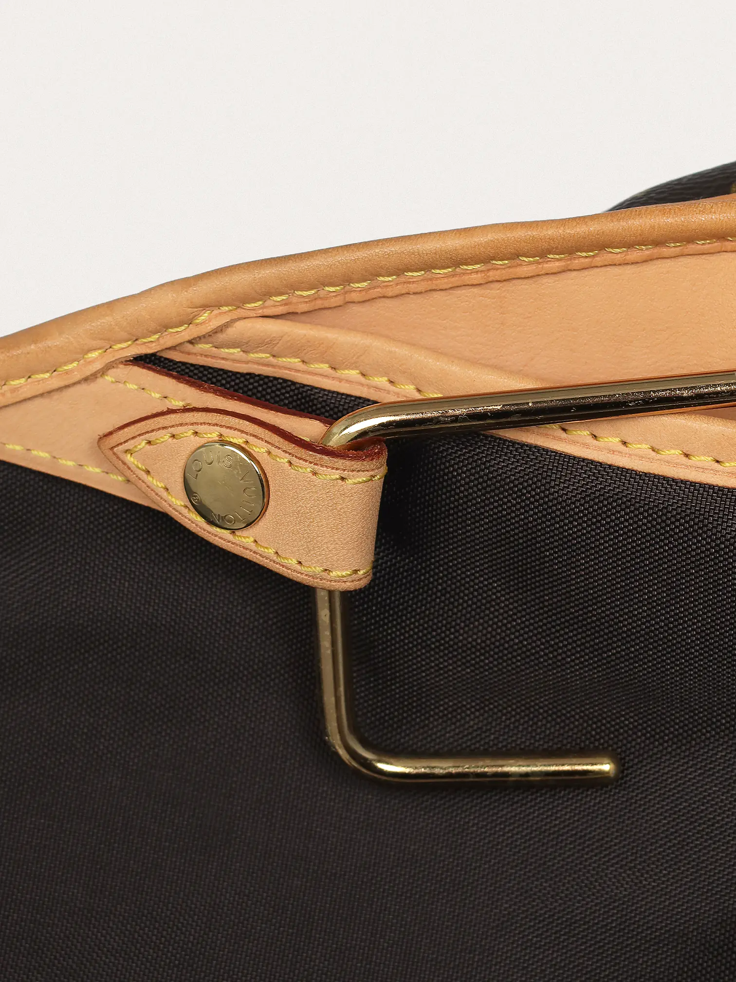 Louis Vuitton Garment Bag - Master