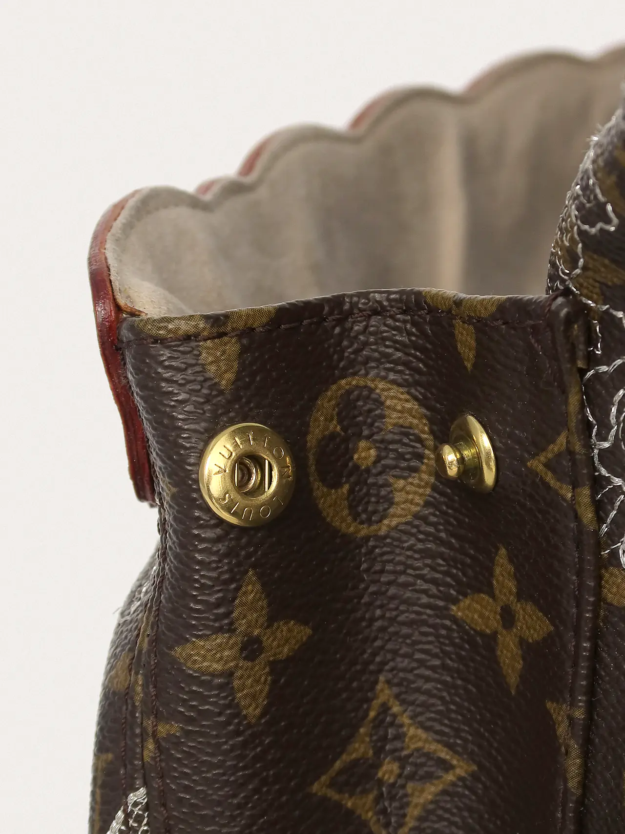 Louis Vuitton Dentelle Fersen - Master