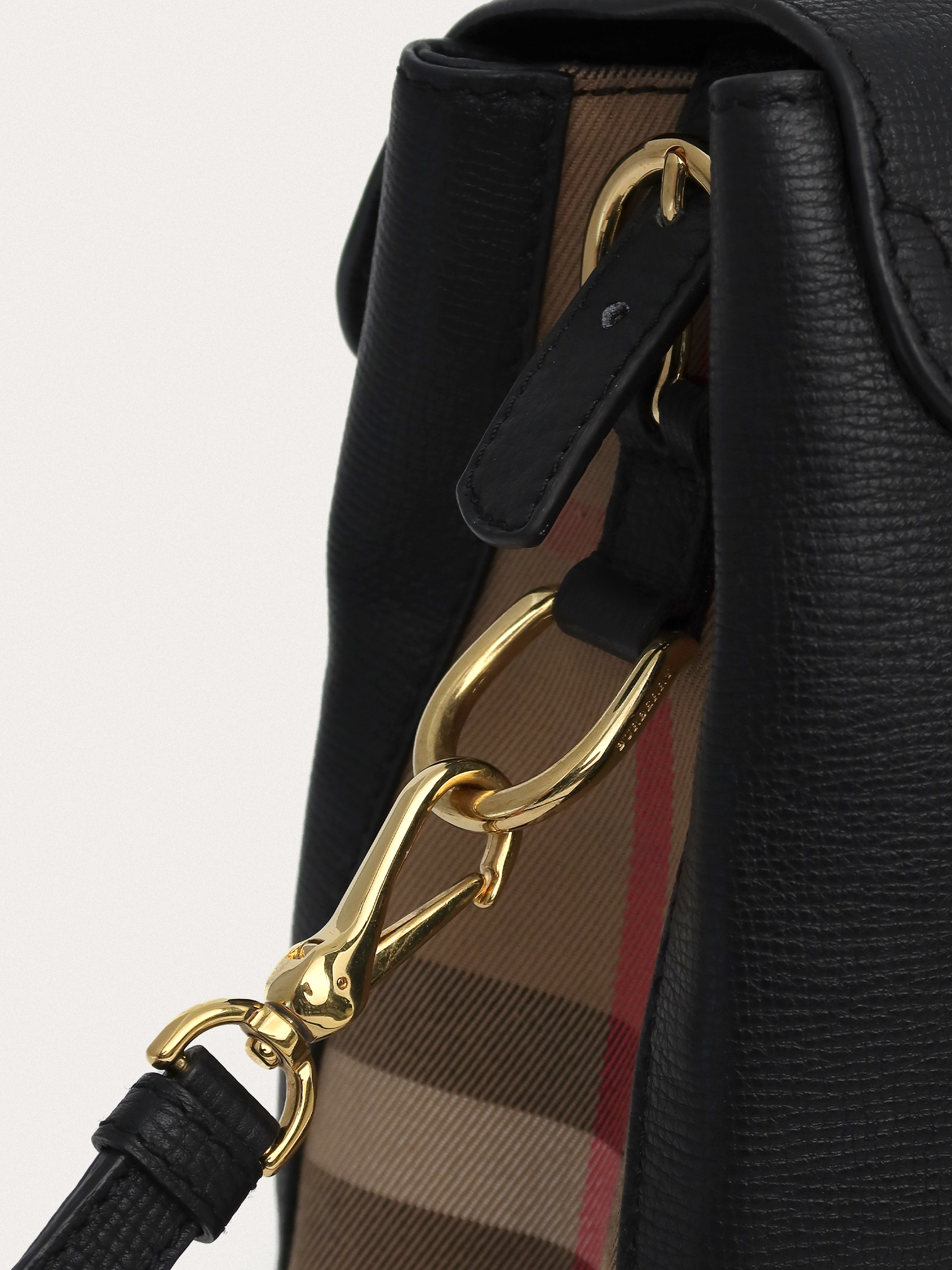 Burberry Camberley - Master