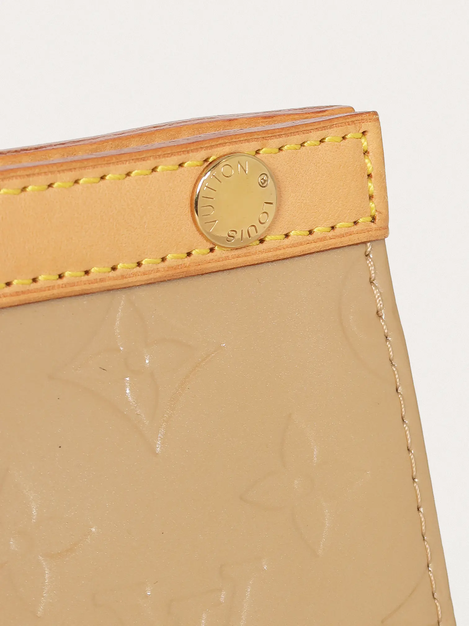 Louis Vuitton Roxbury Drive - Master