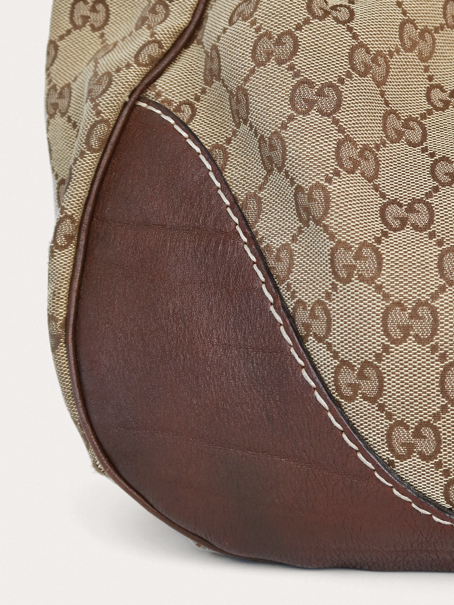Gucci Charlotte Hobo GG - Master