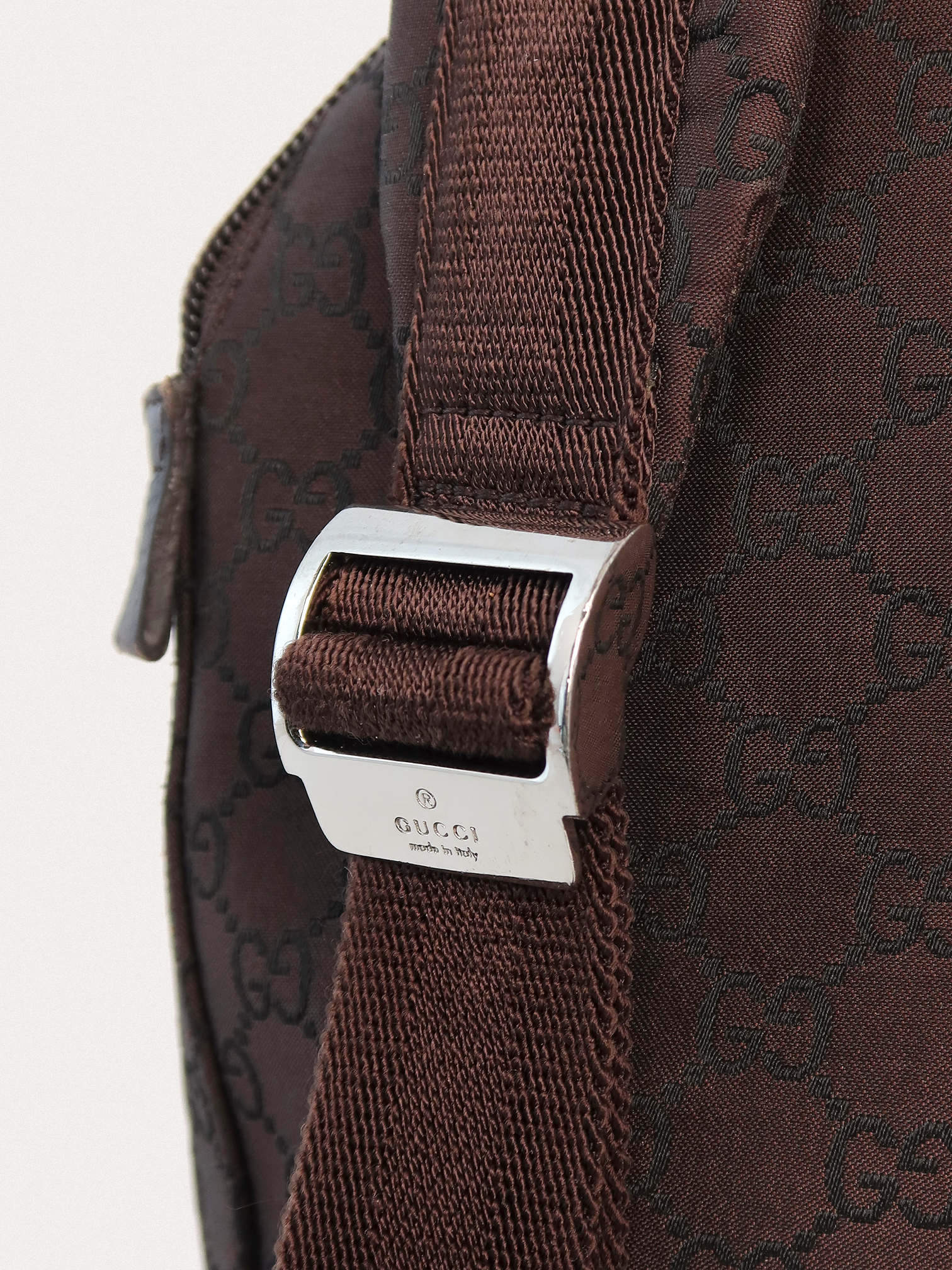Gucci GG Supreme - Master
