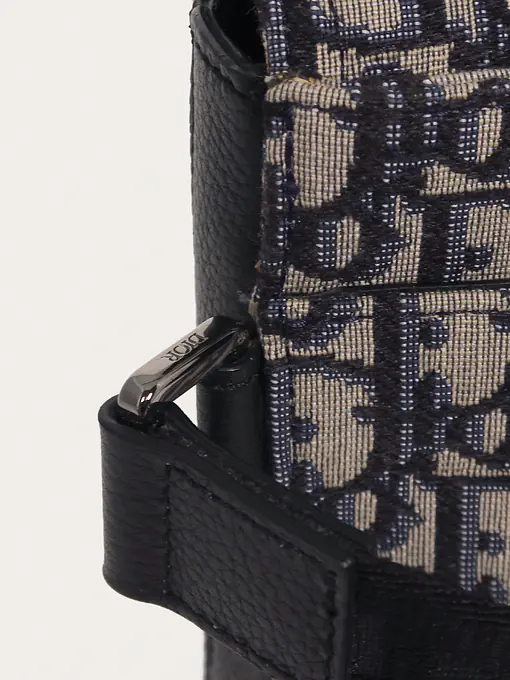 Christian Dior Rectangular Crossbody Pouch - Master