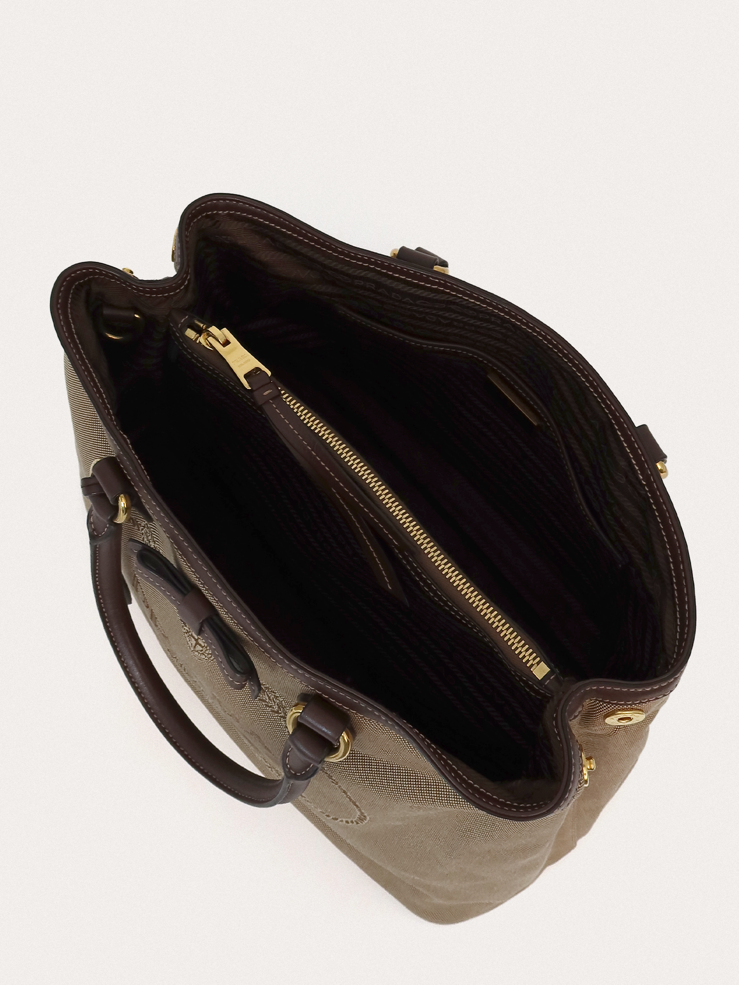 Prada Logo Jaquard - Master