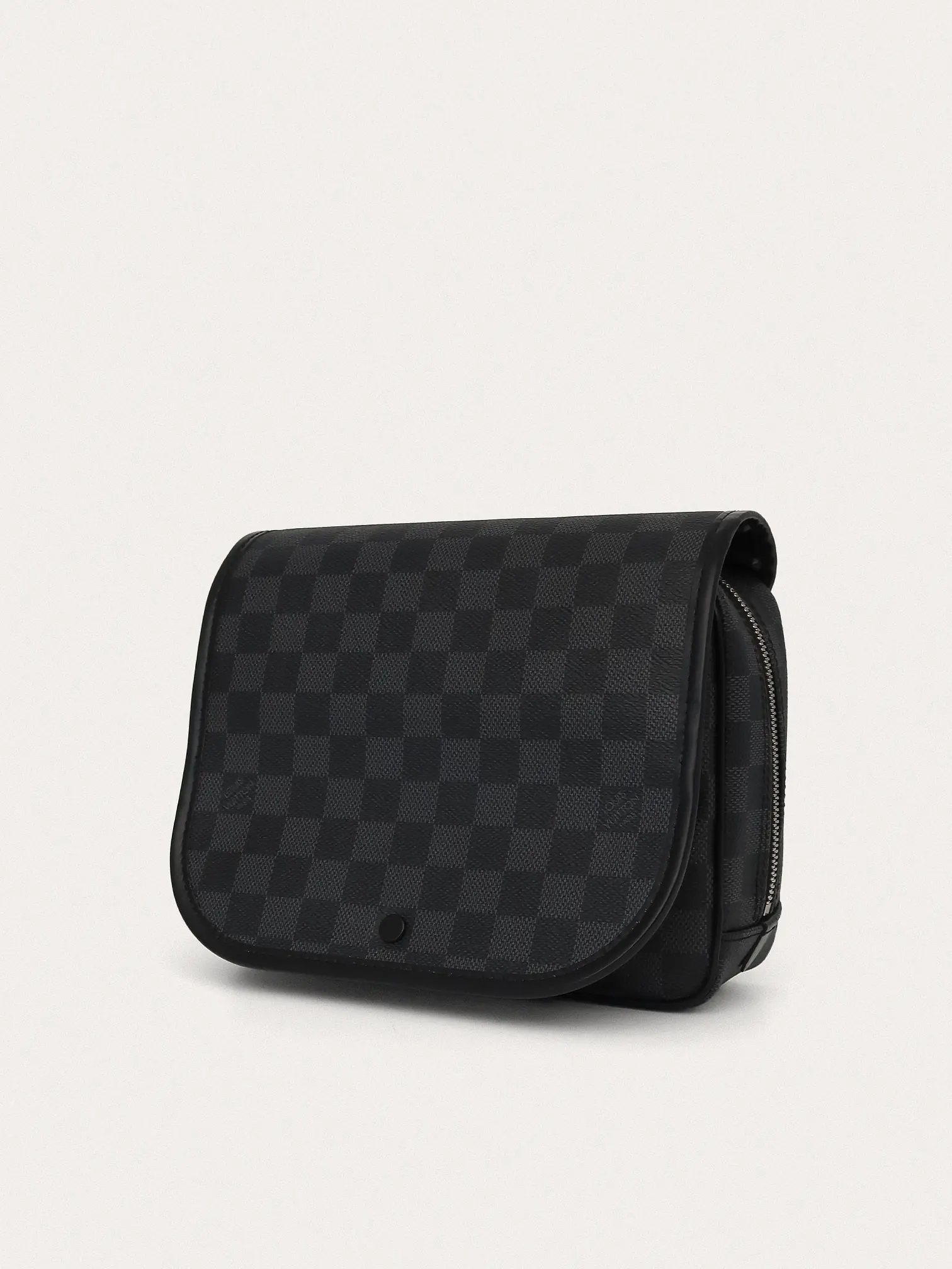 Louis Vuitton Travel Pouch - Master