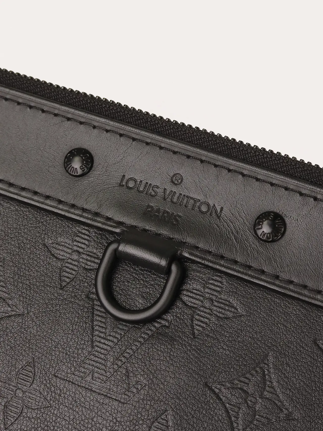 Shadow Discovery Pochette - Master
