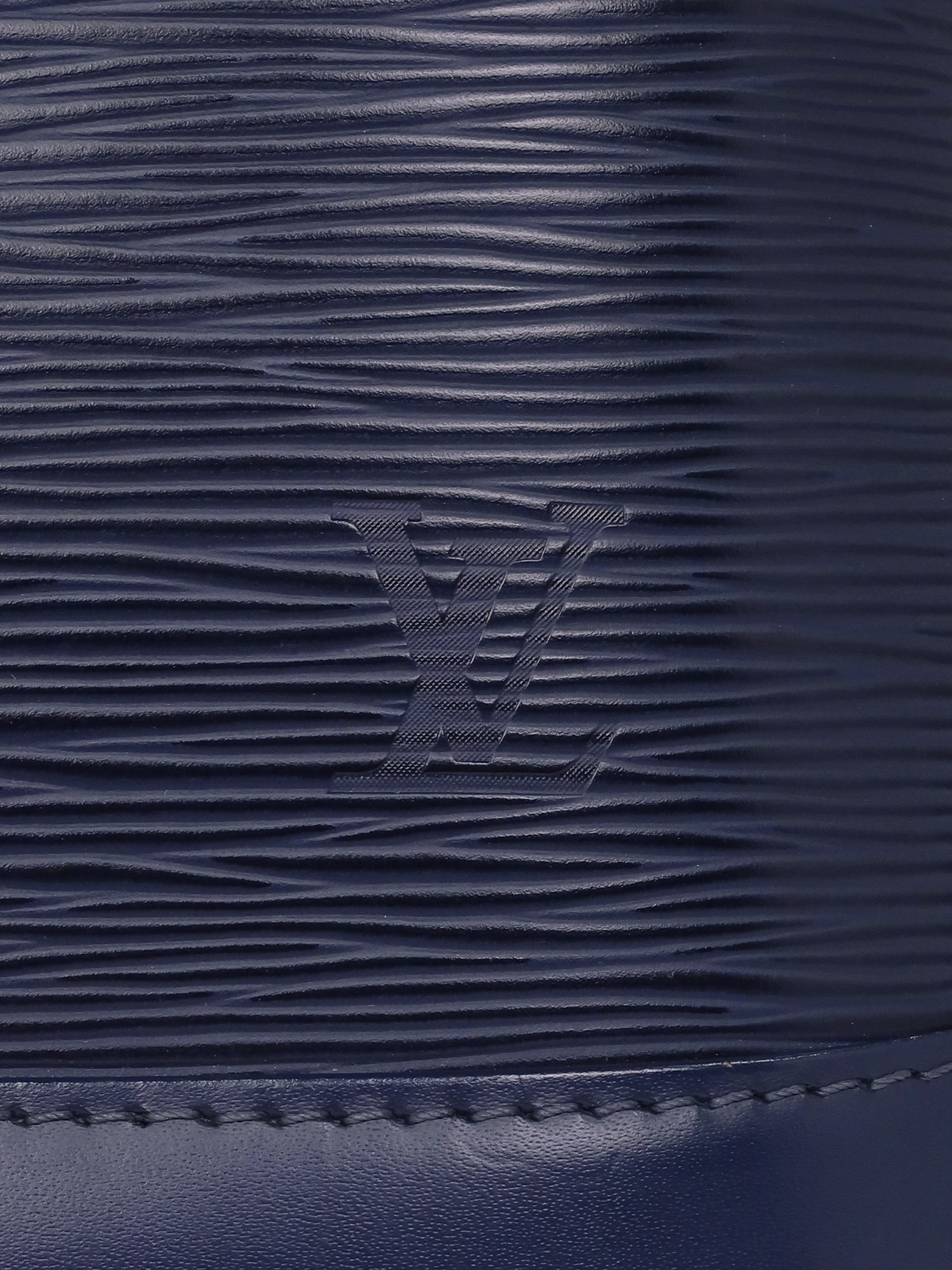 Louis Vuitton Alma PM - Master