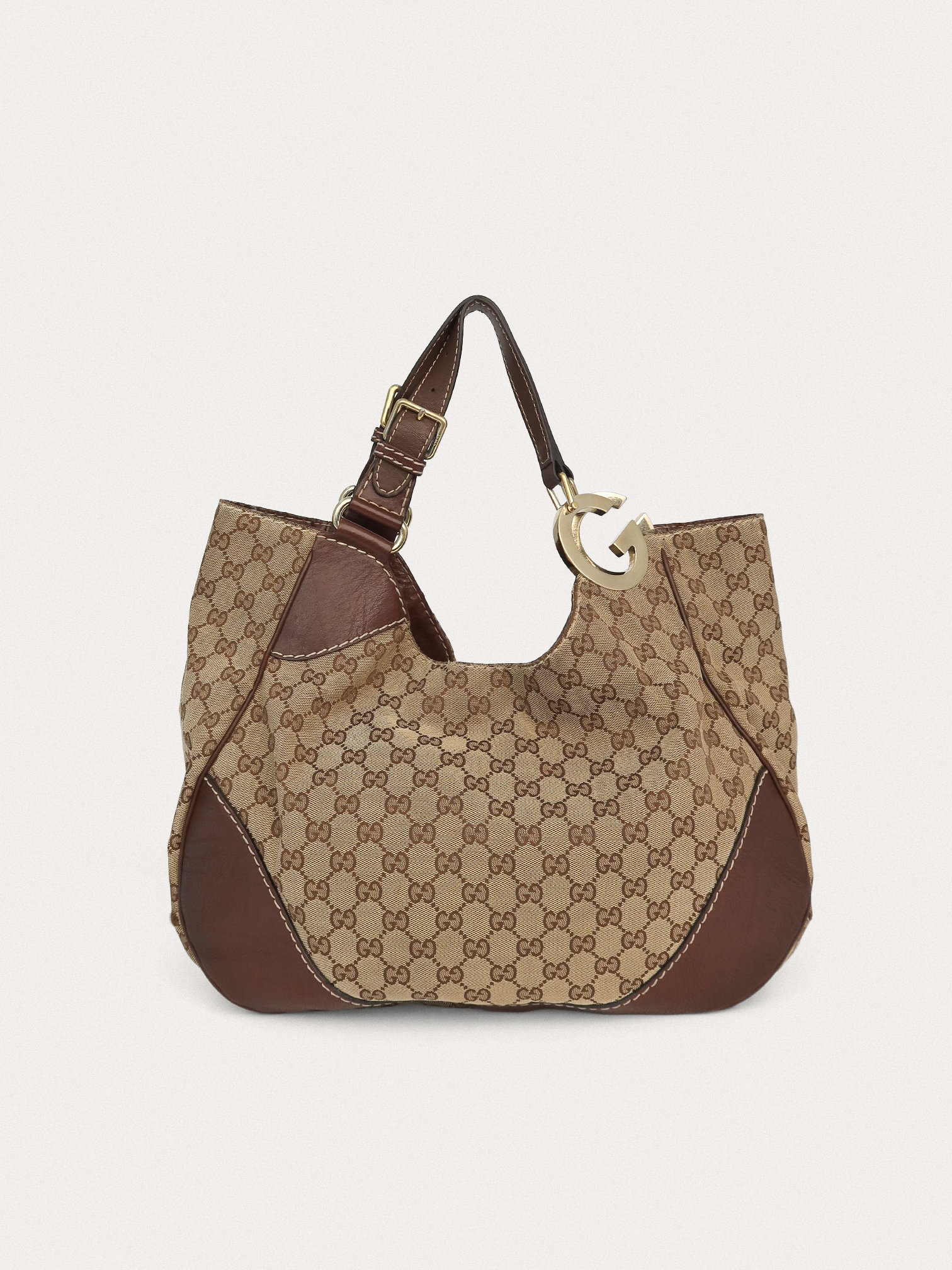 Gucci Charlotte Hobo GG primary image