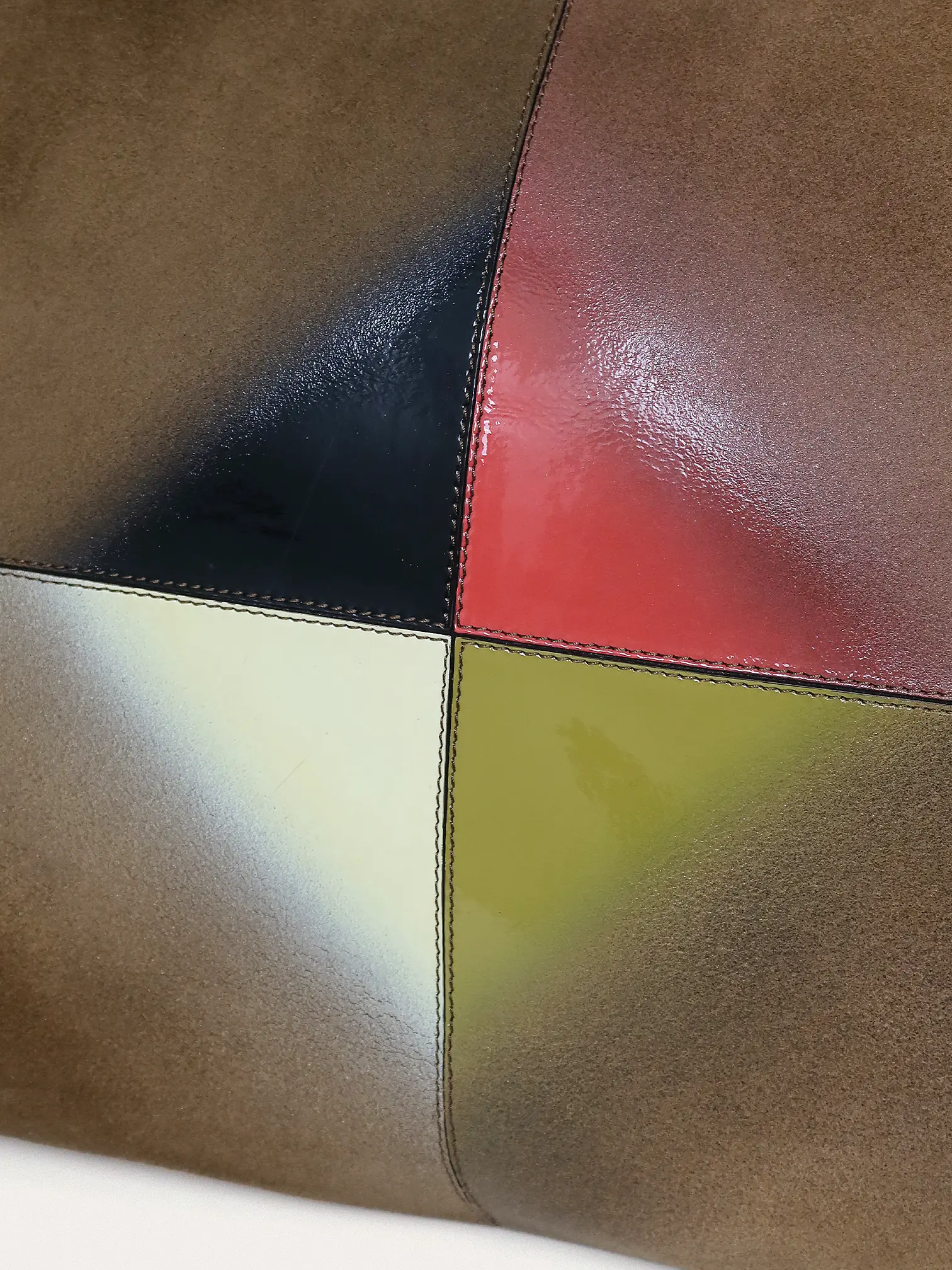 Peekaboo Tan&Multicolor bag - Master