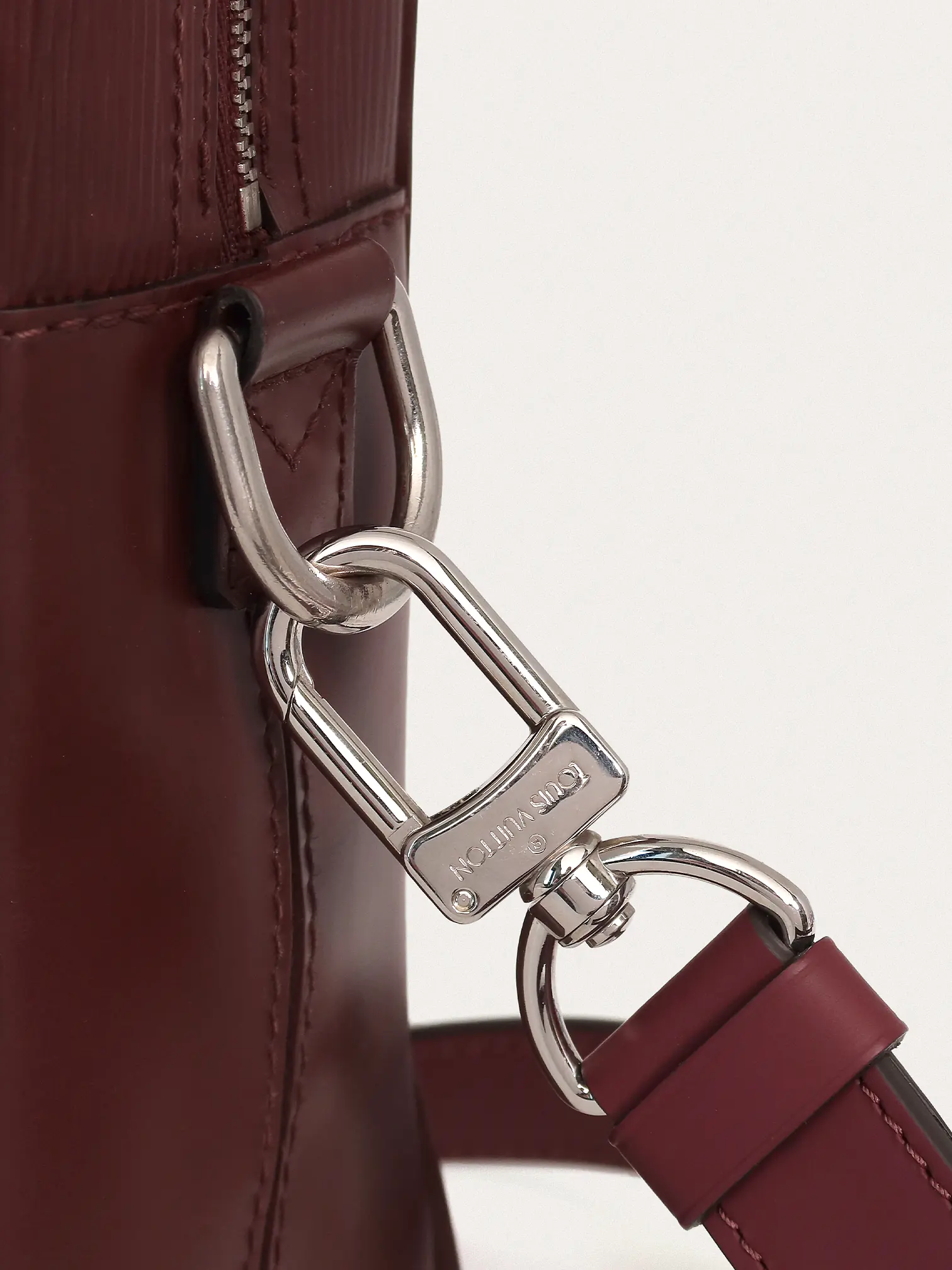 Louis Vuitton Porte Documents Voyage - Master