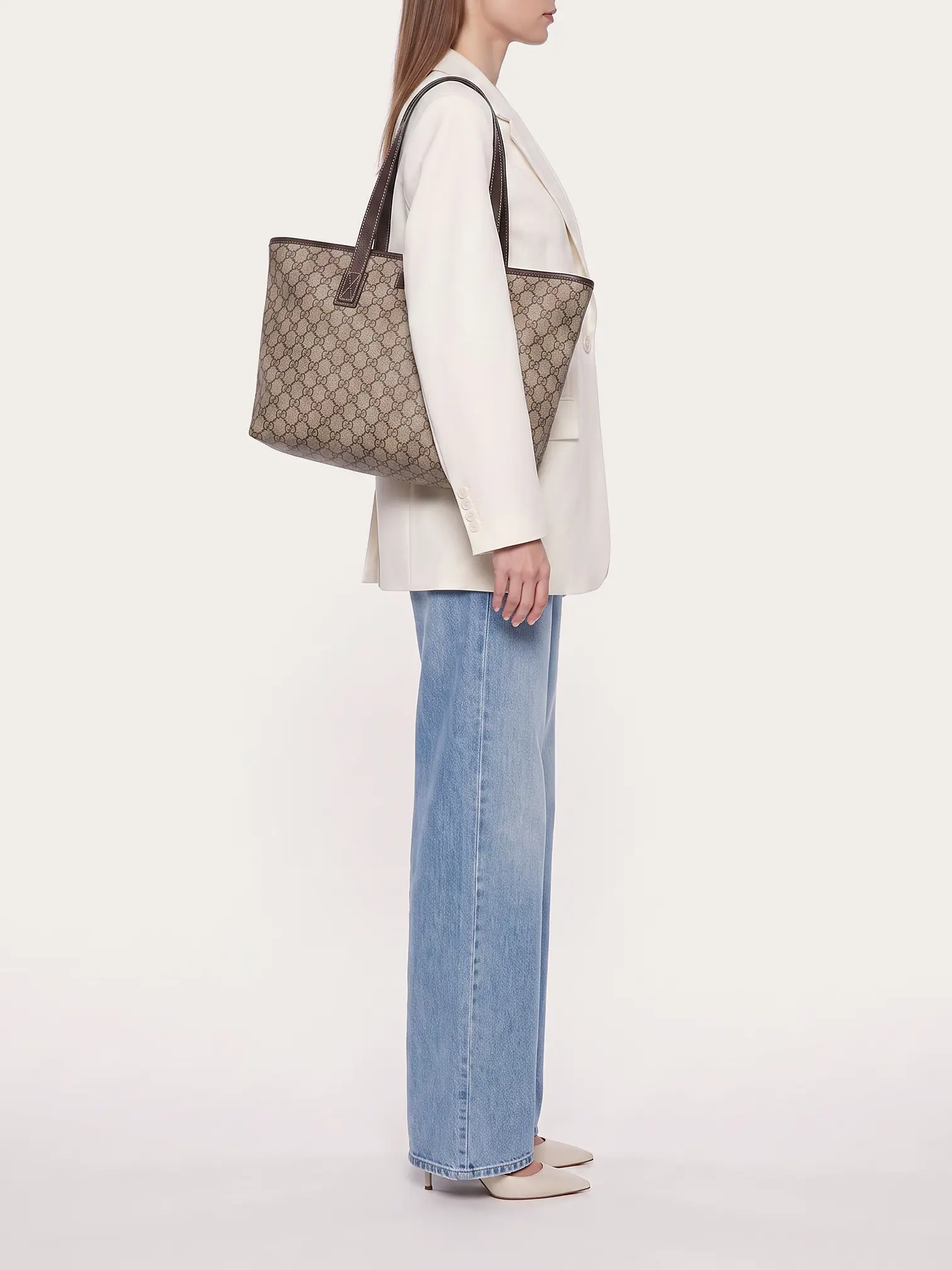 Gucci Supreme Tote - Master