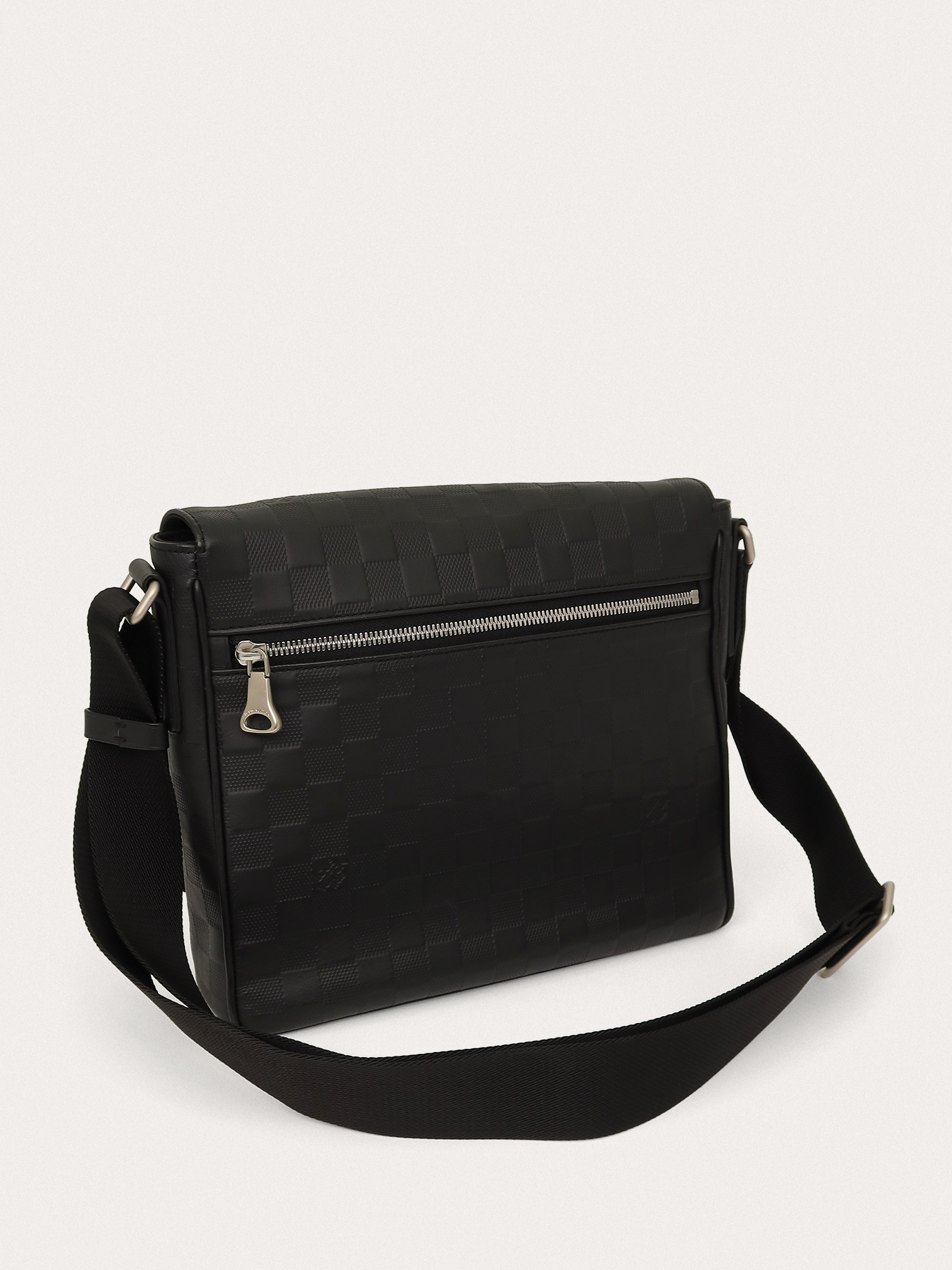 Louis Vuitton District New - Master