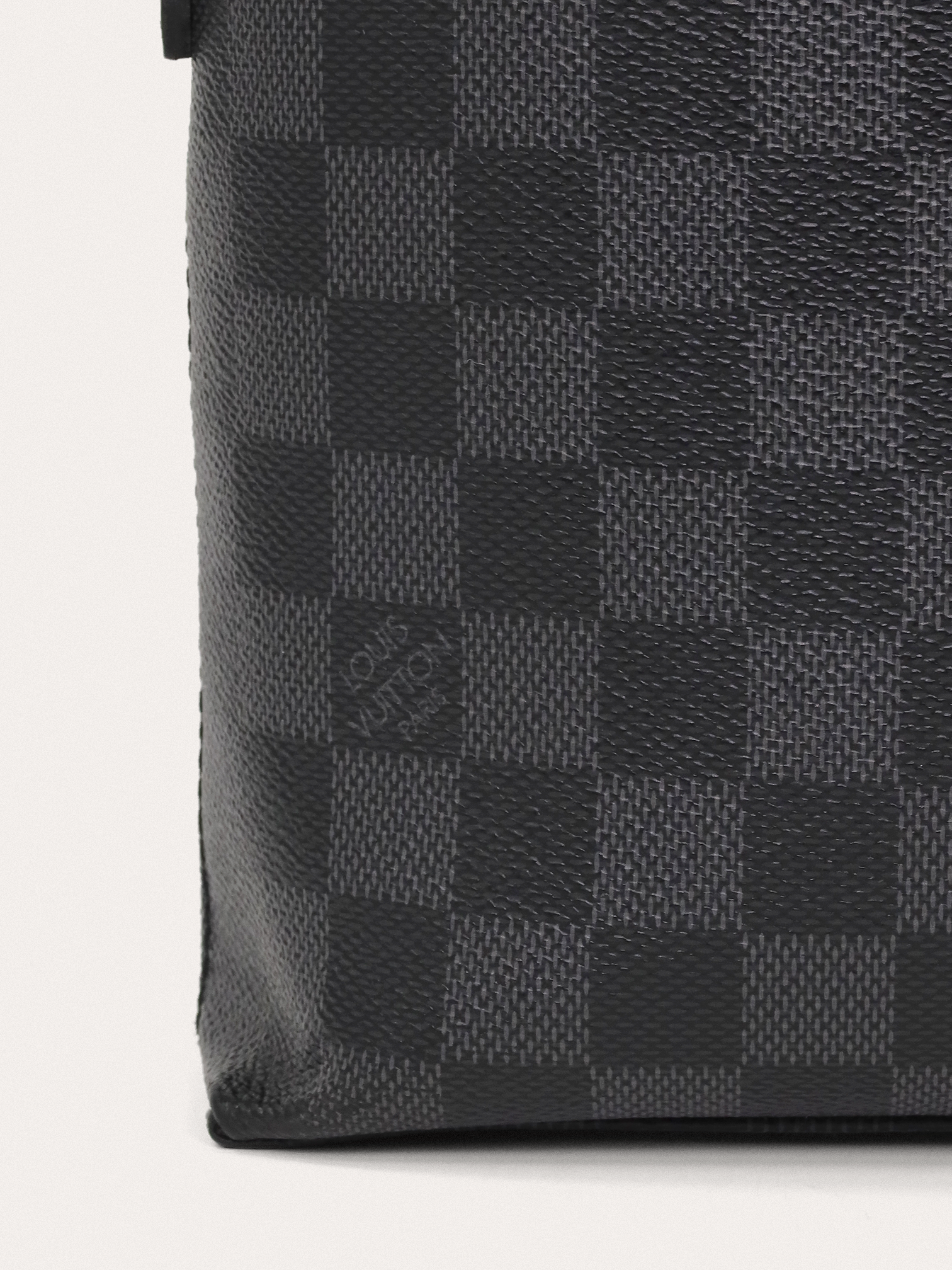 Louis Vuitton Porte Documents - Master