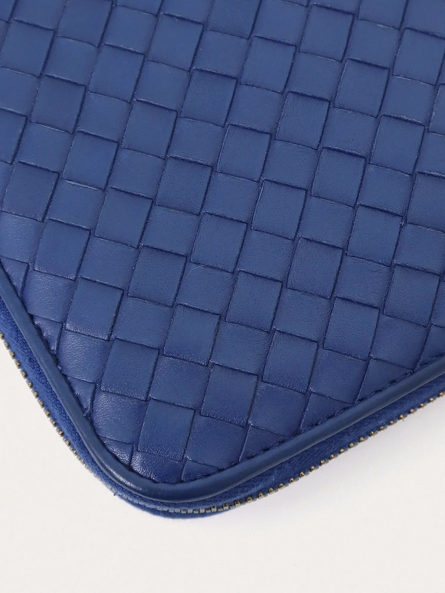 Intrecciato Zip Wallet - Master