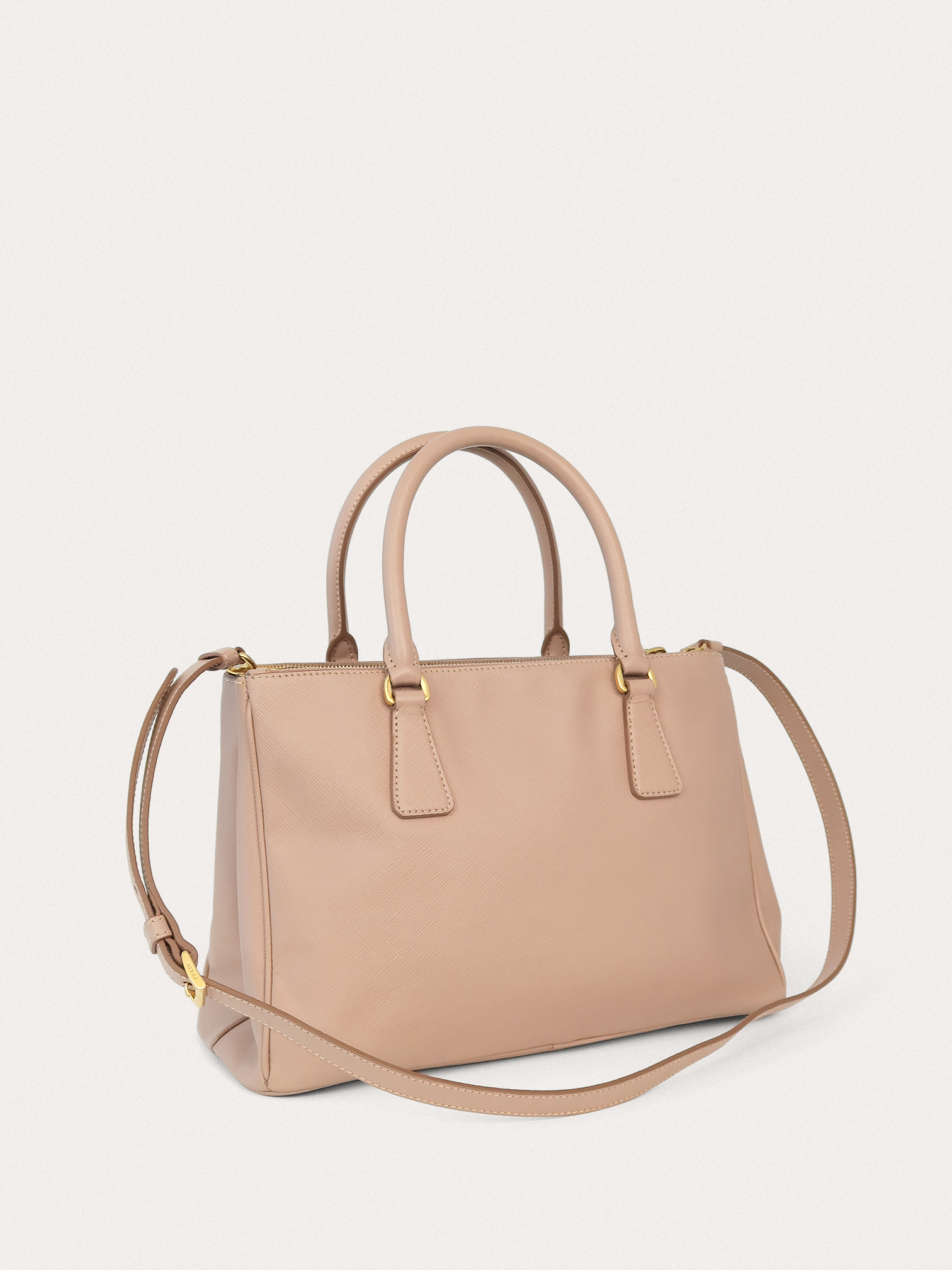 Prada Galleria - Master