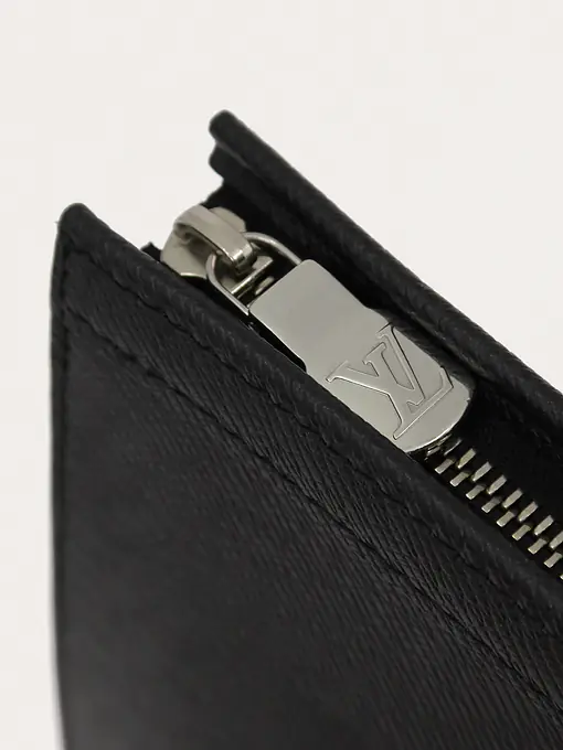 Louis Vuitton Pochette Voyage - Master