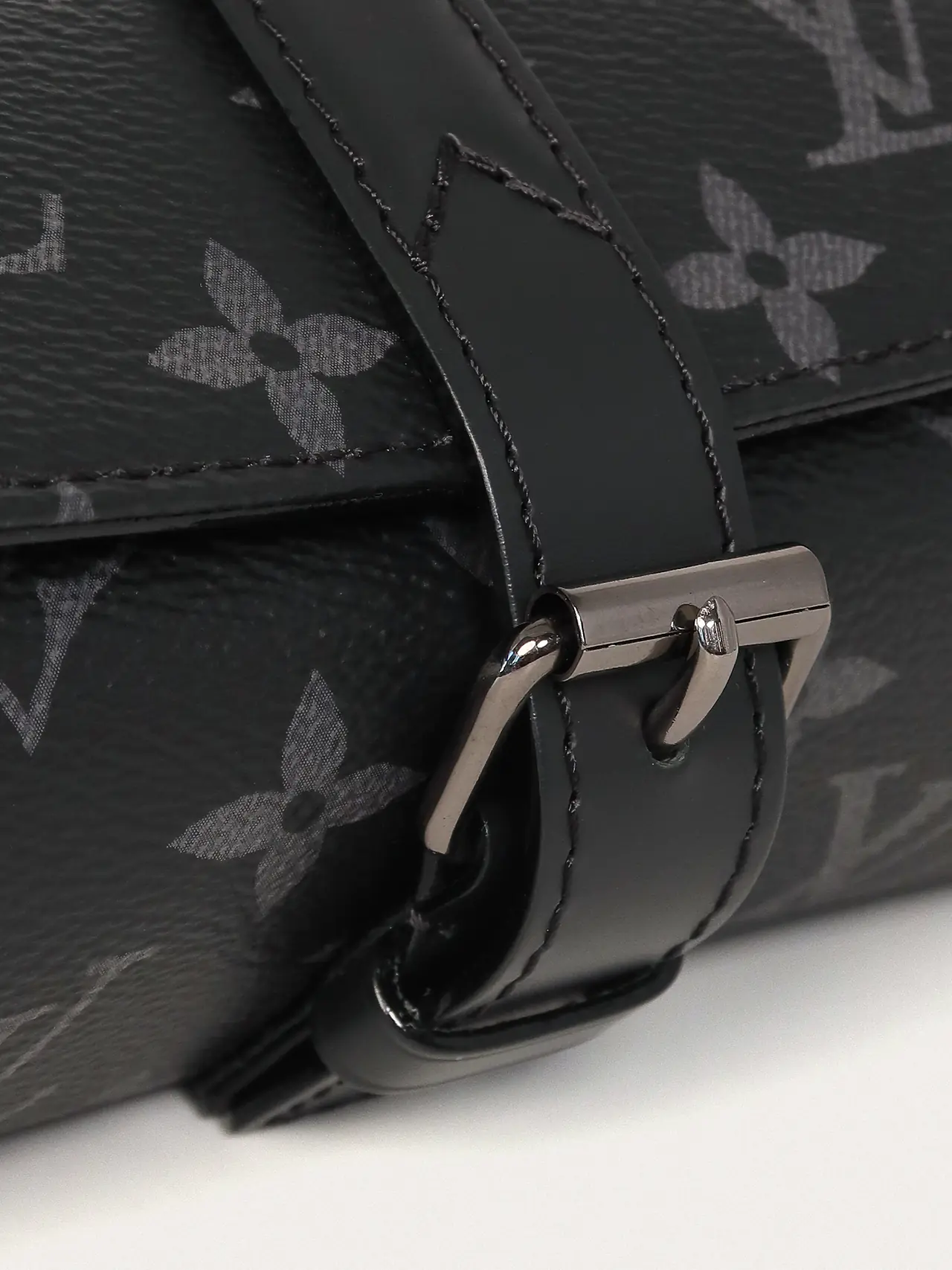 Louis Vuitton Watch Travel Case - Master